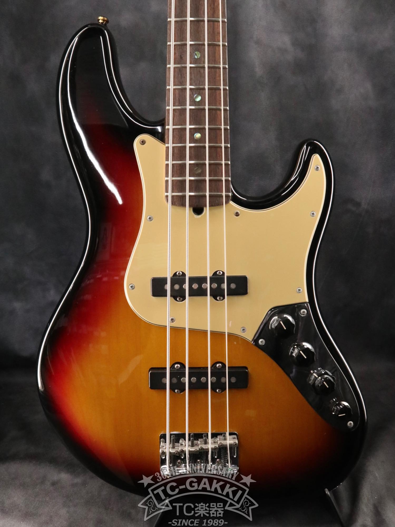 Fender USA 2005 American Deluxe Jazz Bass - TC楽器 - TCGAKKI