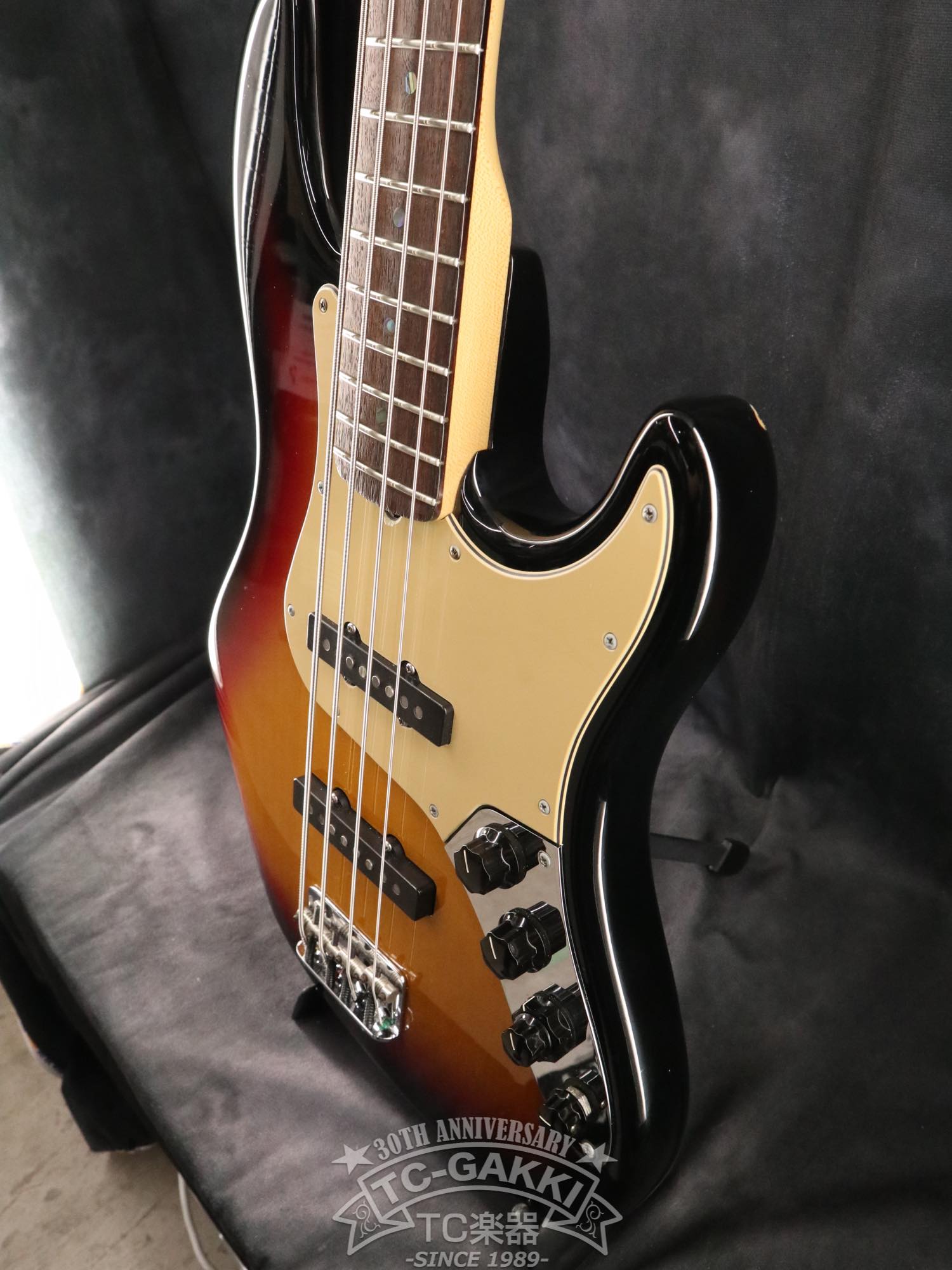 Fender USA 2005 American Deluxe Jazz Bass - TC楽器 - TCGAKKI