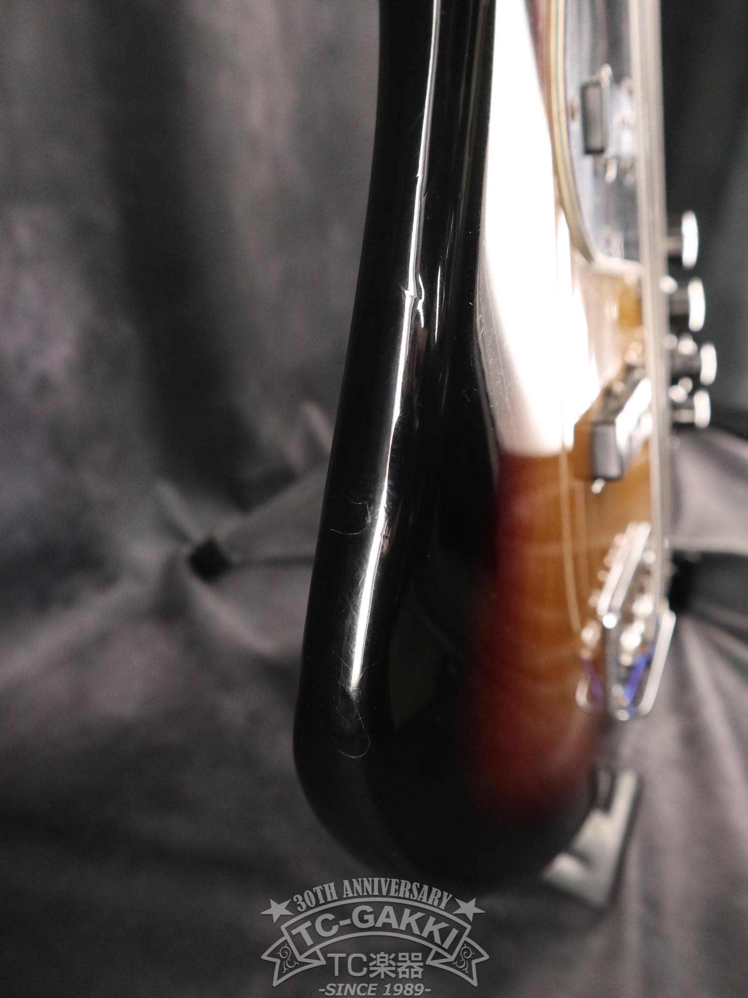 Fender USA American Deluxe Jazz Bass FL - TC楽器 - TCGAKKI