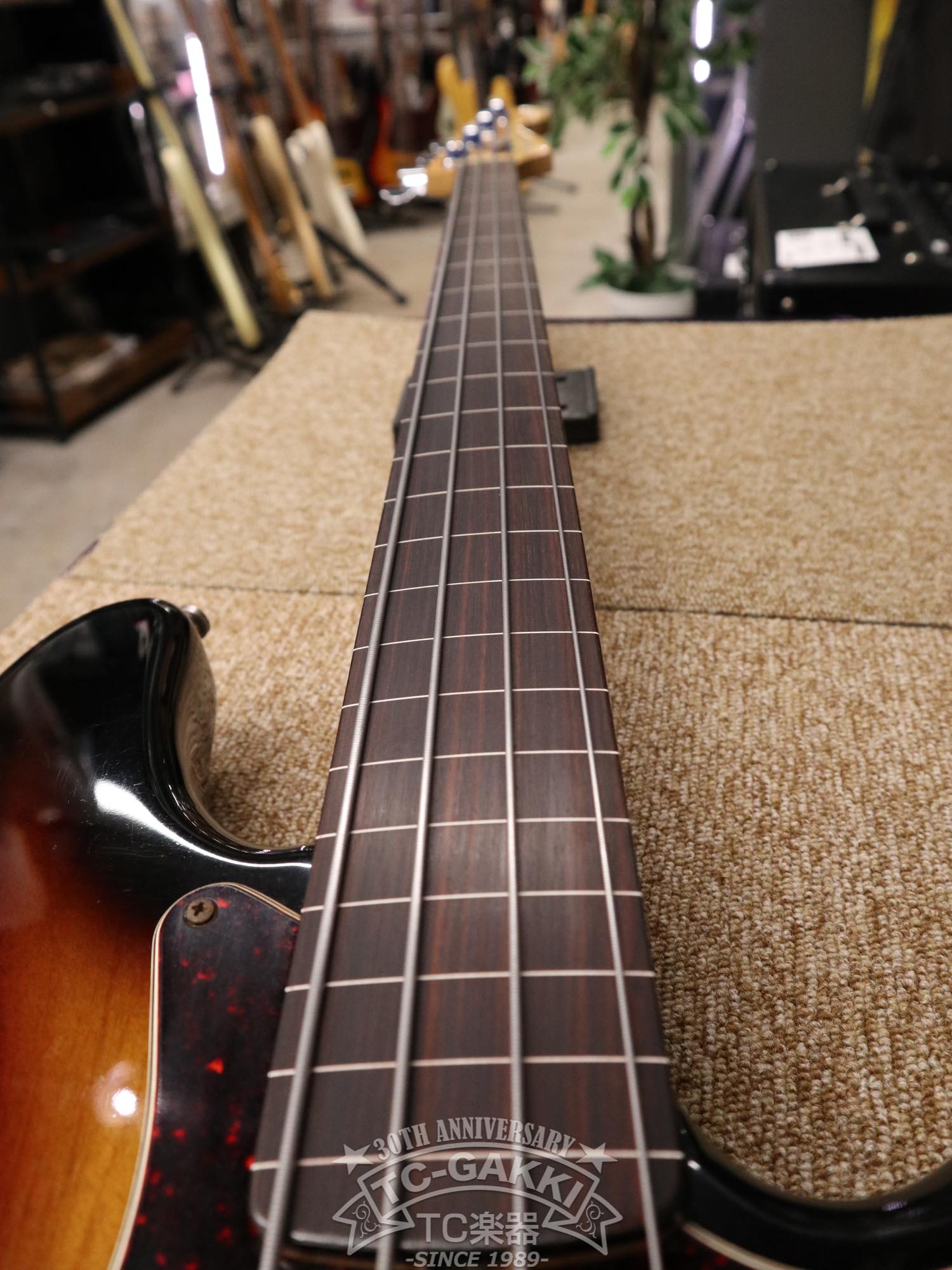 Fender USA American Deluxe Jazz Bass FL - TC楽器 - TCGAKKI