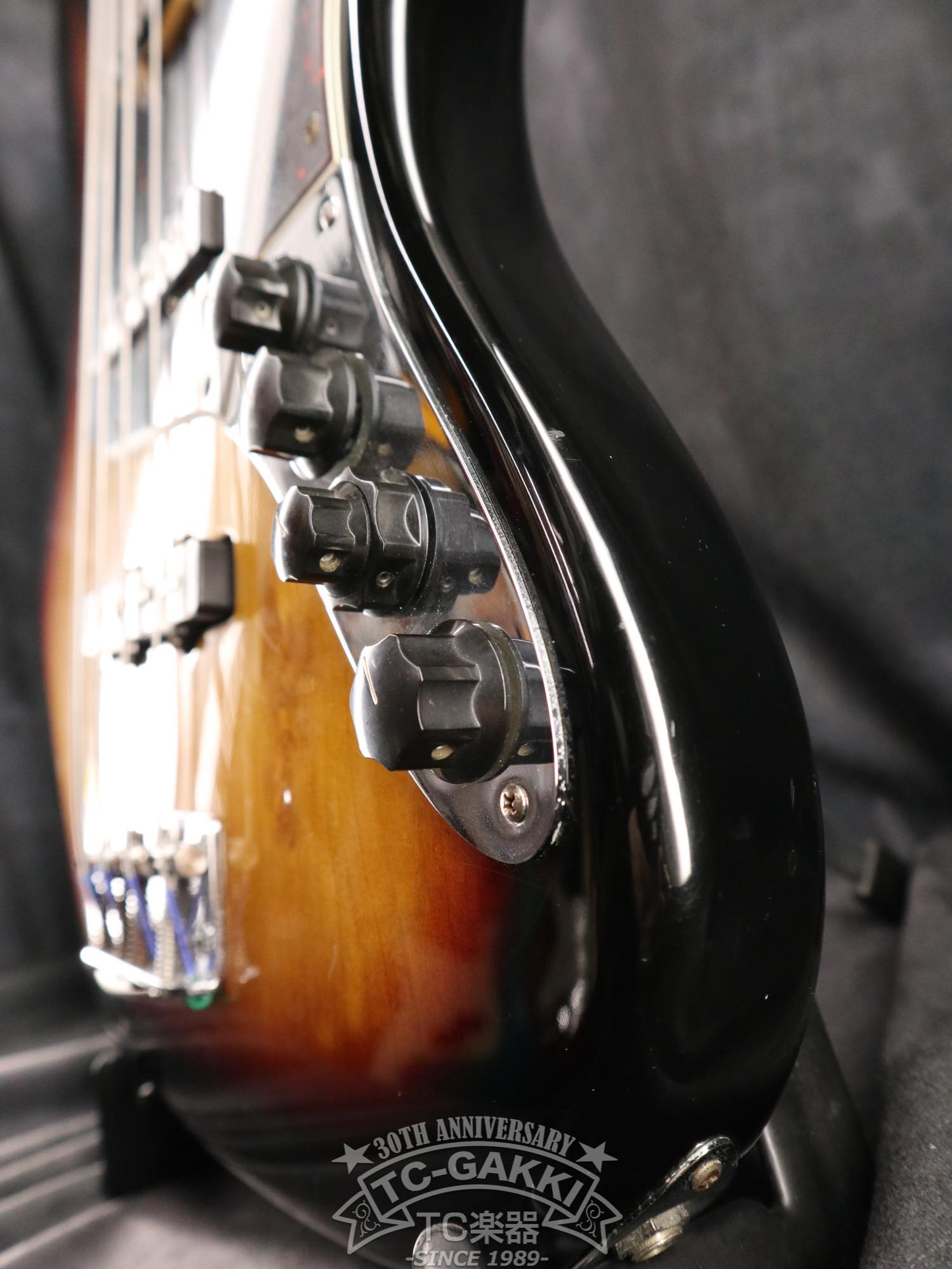 Fender USA American Deluxe Jazz Bass FL
