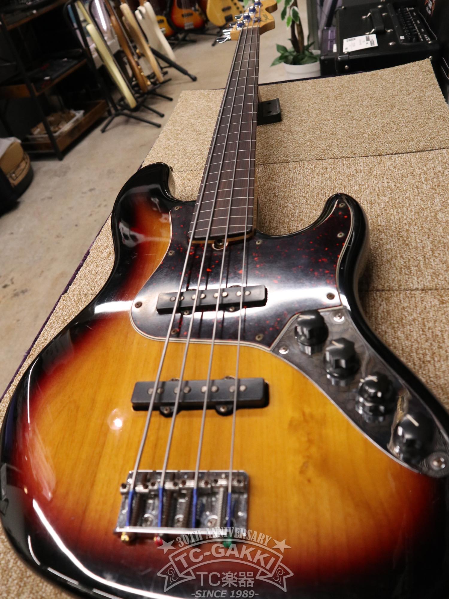 Fender USA American Deluxe Jazz Bass FL