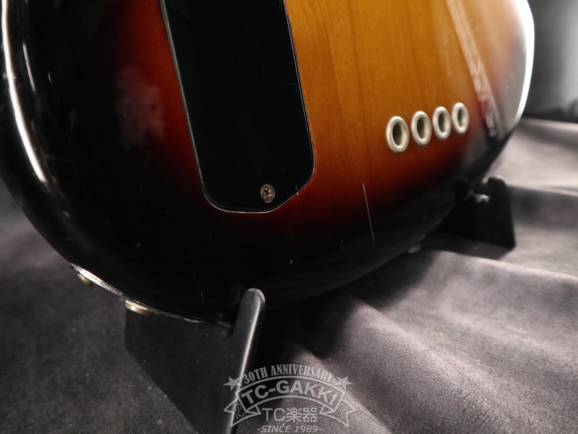 Fender USA American Deluxe Jazz Bass FL - TC楽器 - TCGAKKI