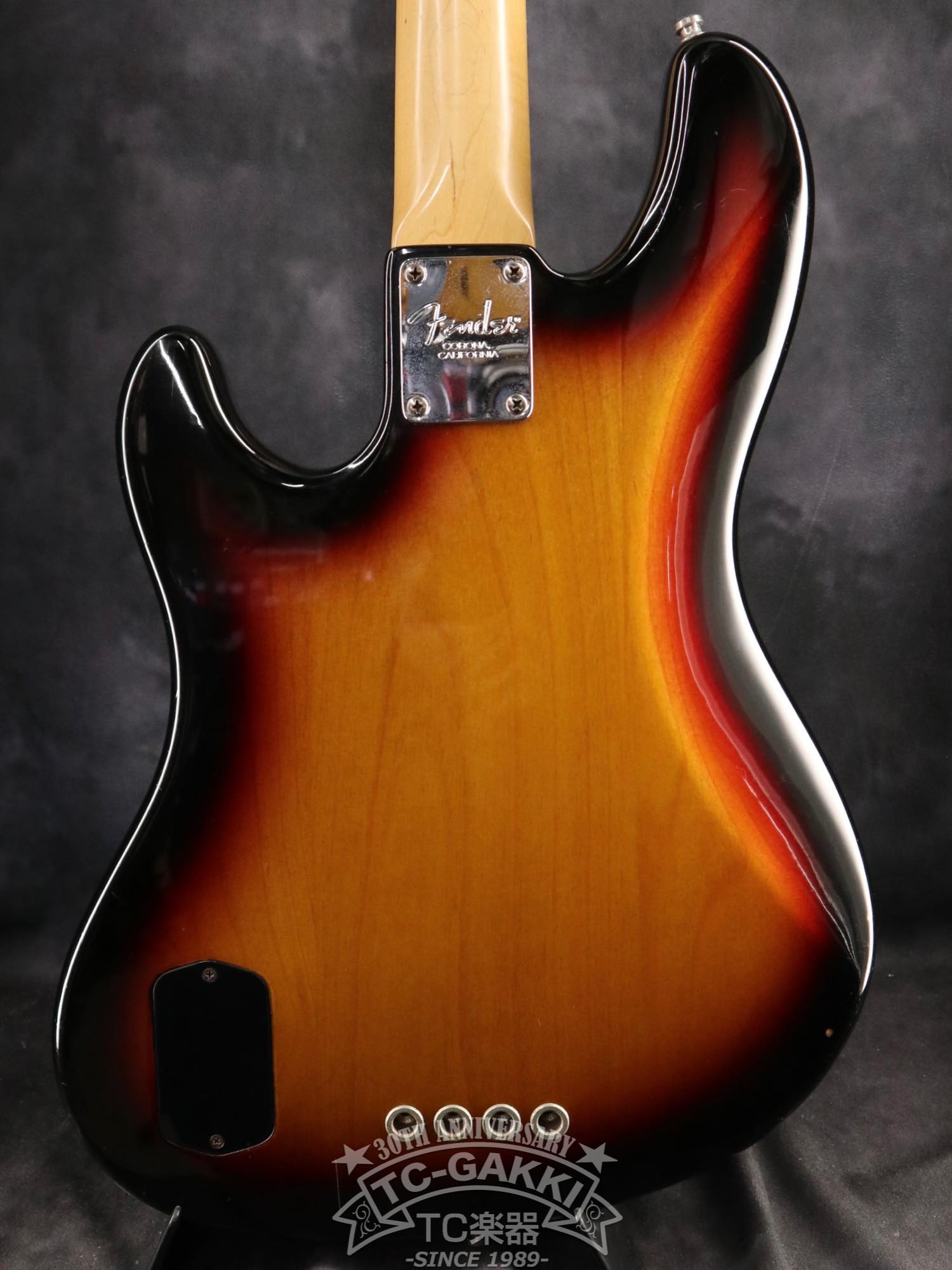 Fender USA American Deluxe Jazz Bass FL