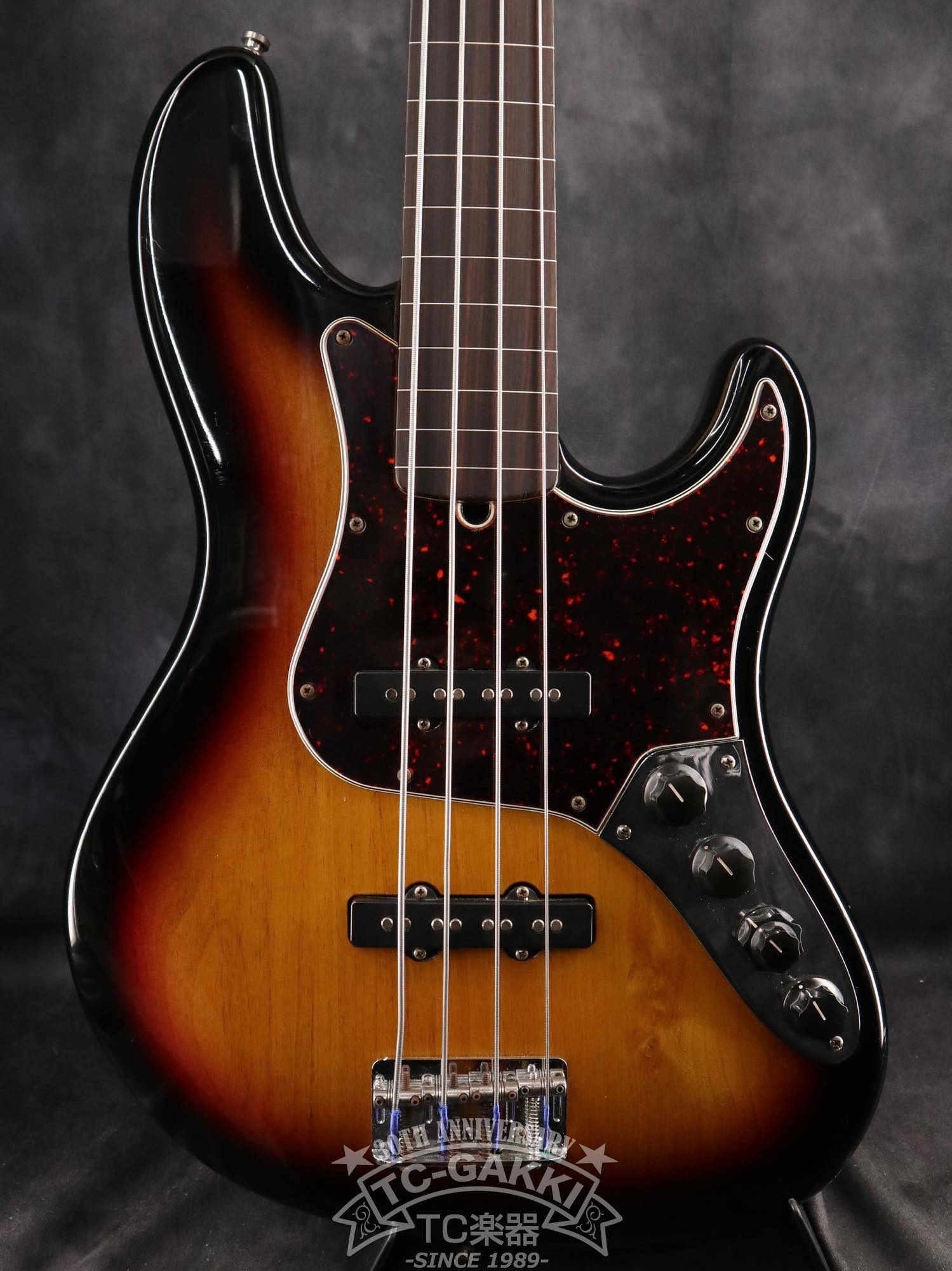 Fender USA American Deluxe Jazz Bass FL - TC楽器 - TCGAKKI