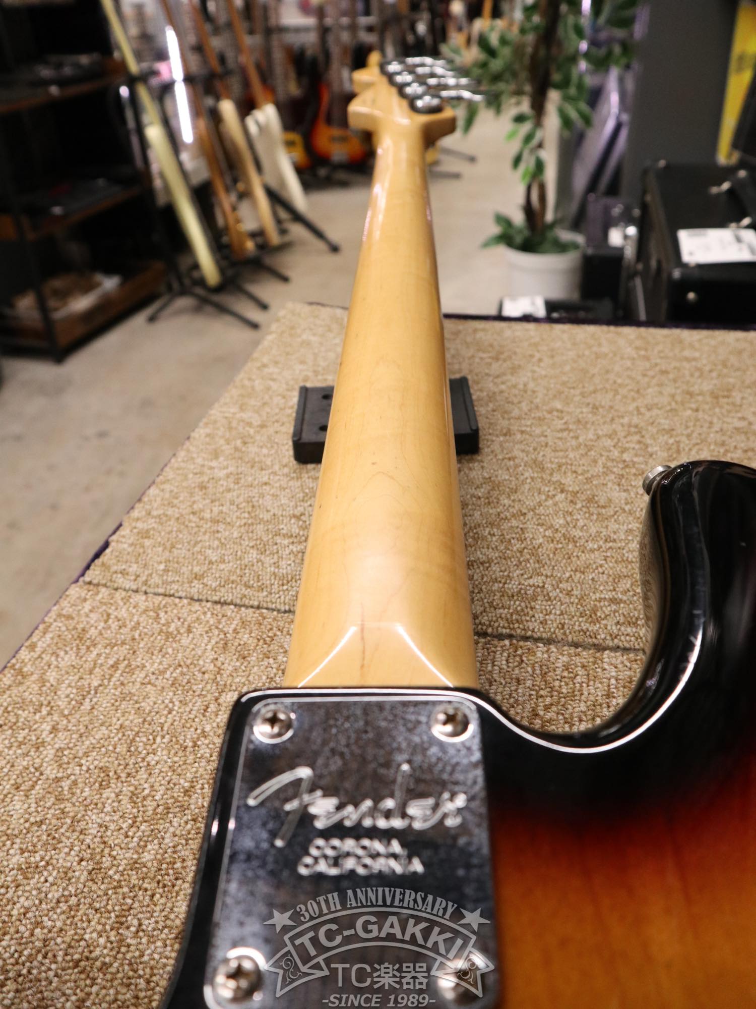 Fender USA American Deluxe Jazz Bass FL - TC楽器 - TCGAKKI