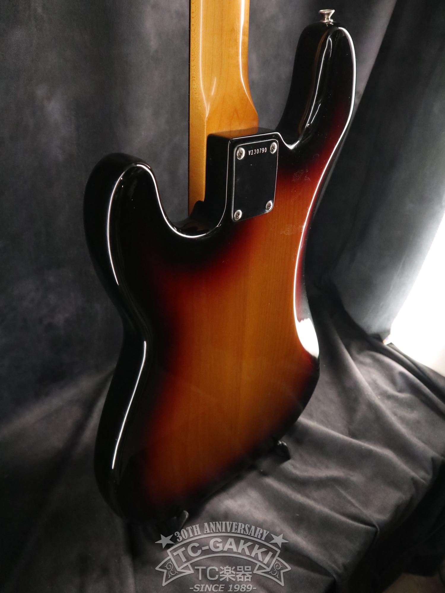 Fender USA American Vintage '62 Precision Bass - TC楽器 - TCGAKKI