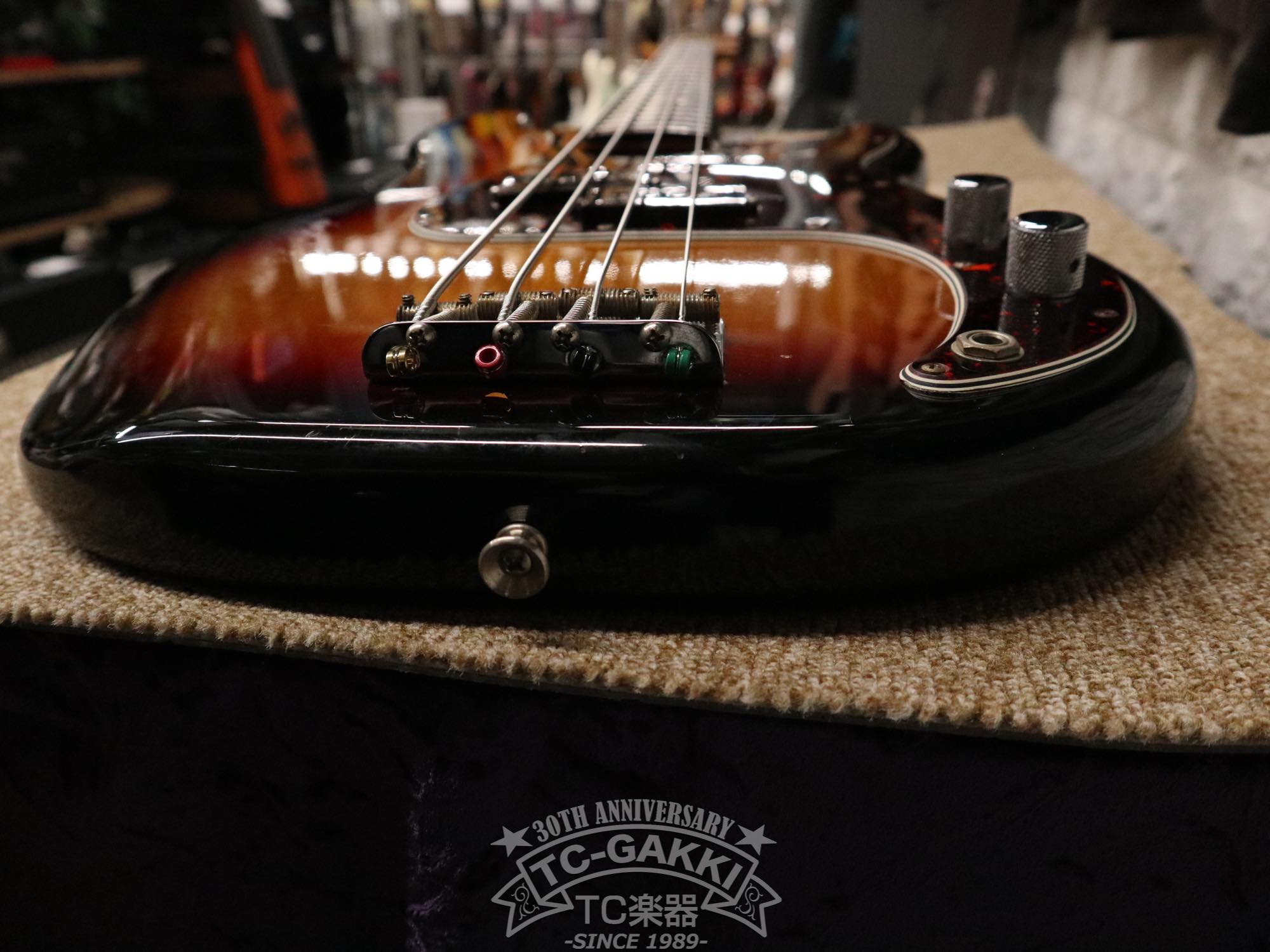Fender USA American Vintage '62 Precision Bass - TC楽器 - TCGAKKI