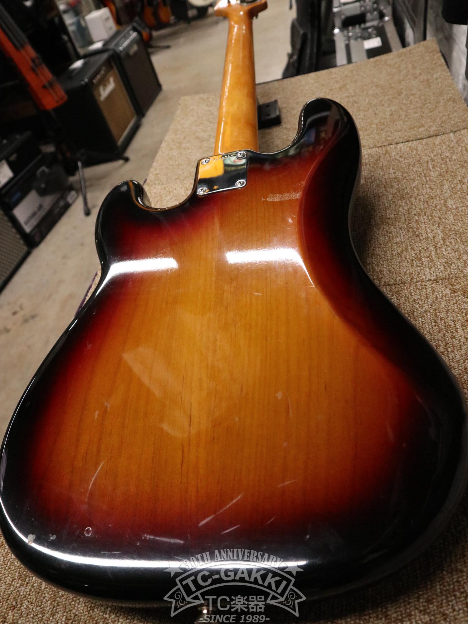 Fender USA American Vintage '62 Precision Bass