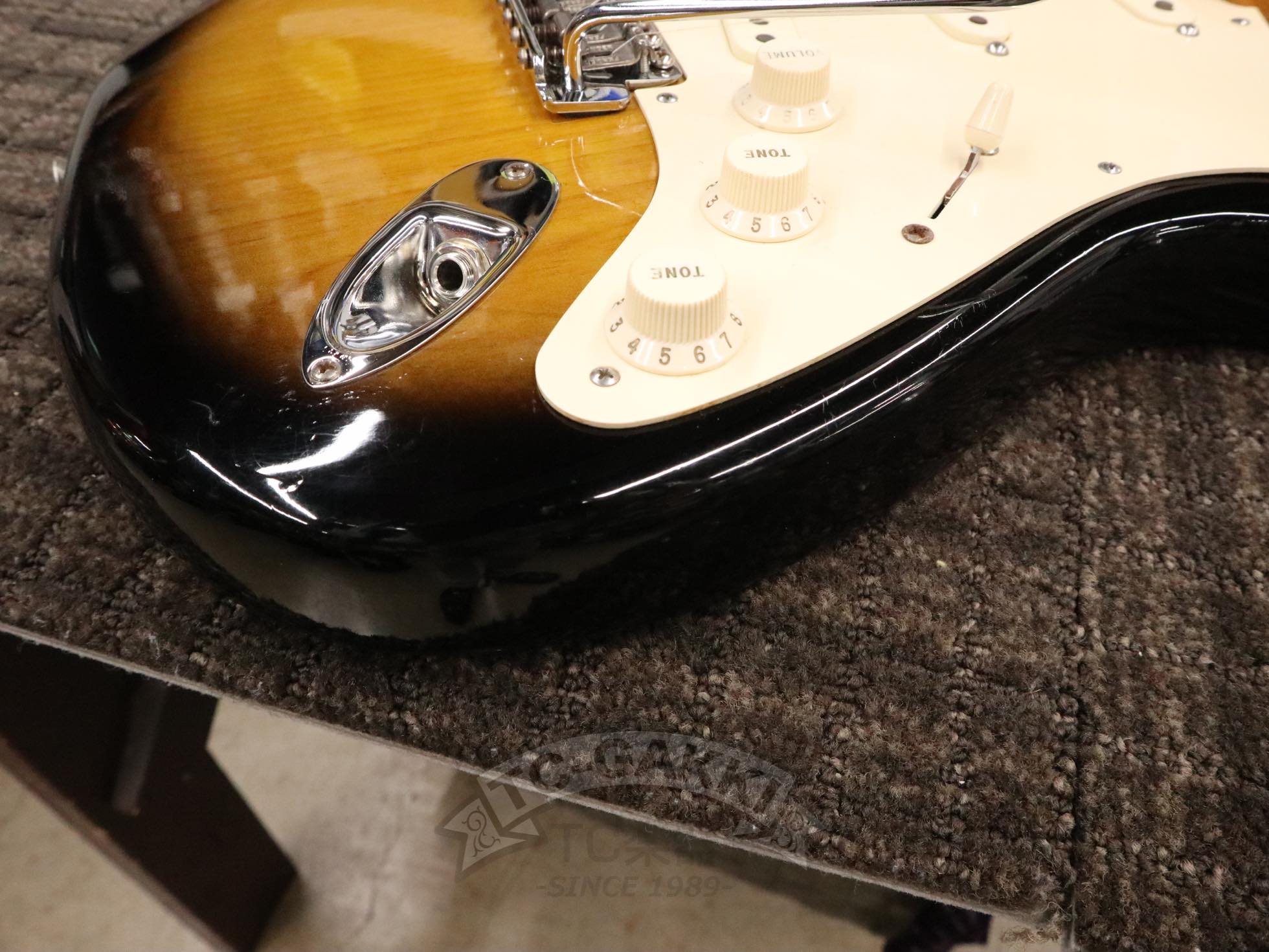 Fender USA Eric Johnson Stratocaster - TC楽器 - TCGAKKI