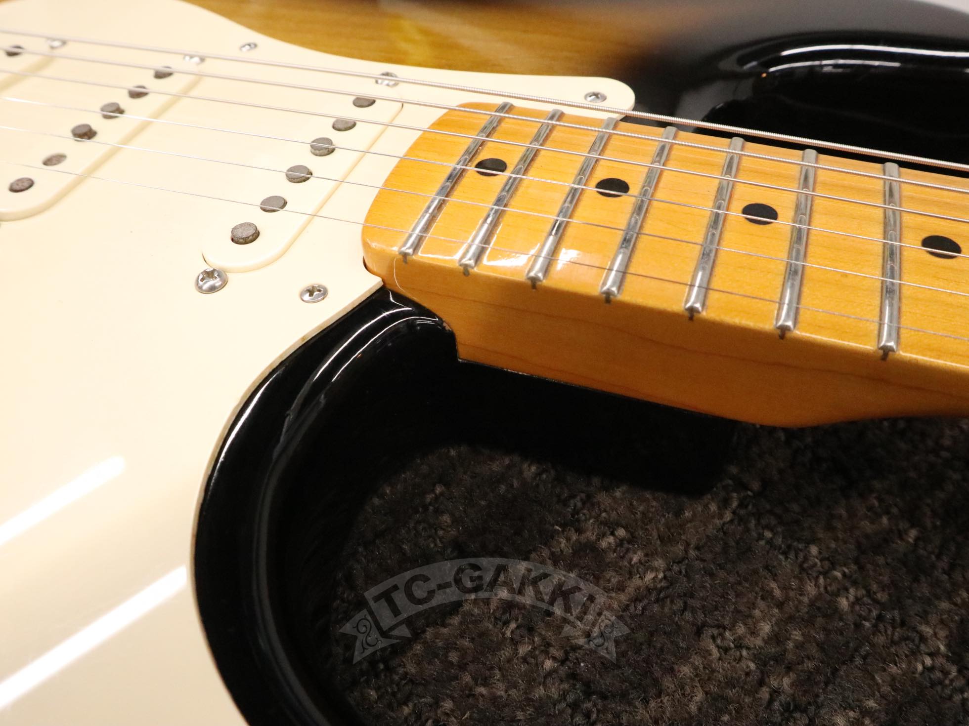 Fender USA Eric Johnson Stratocaster - TC楽器 - TCGAKKI