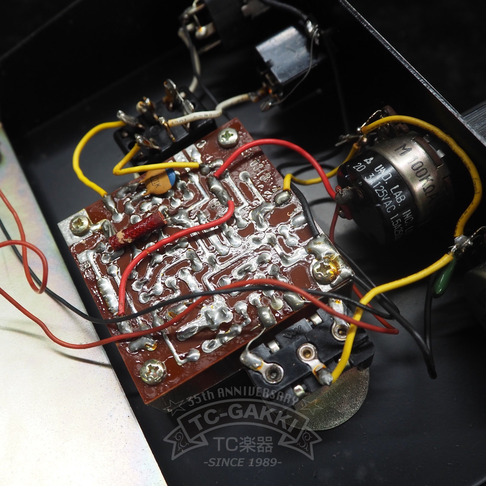 FM - 2 FUZZ MASTER Professional - TC楽器 - TCGAKKI