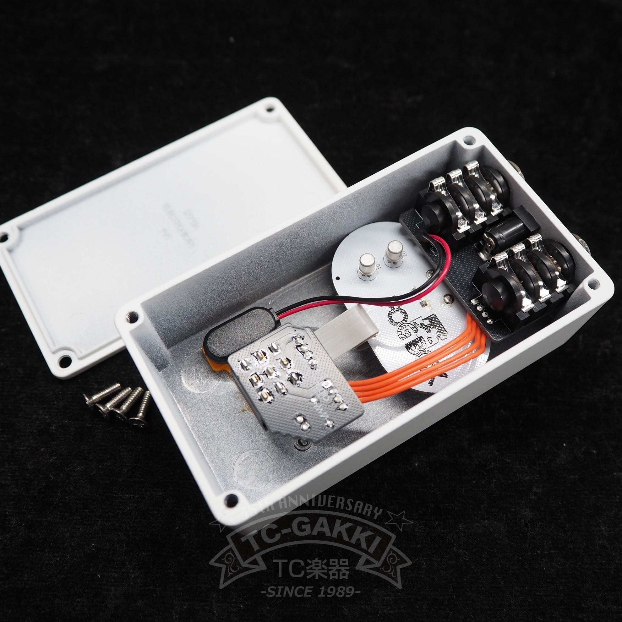 FOG BOX Silicon Fuzz - TC楽器 - TCGAKKI