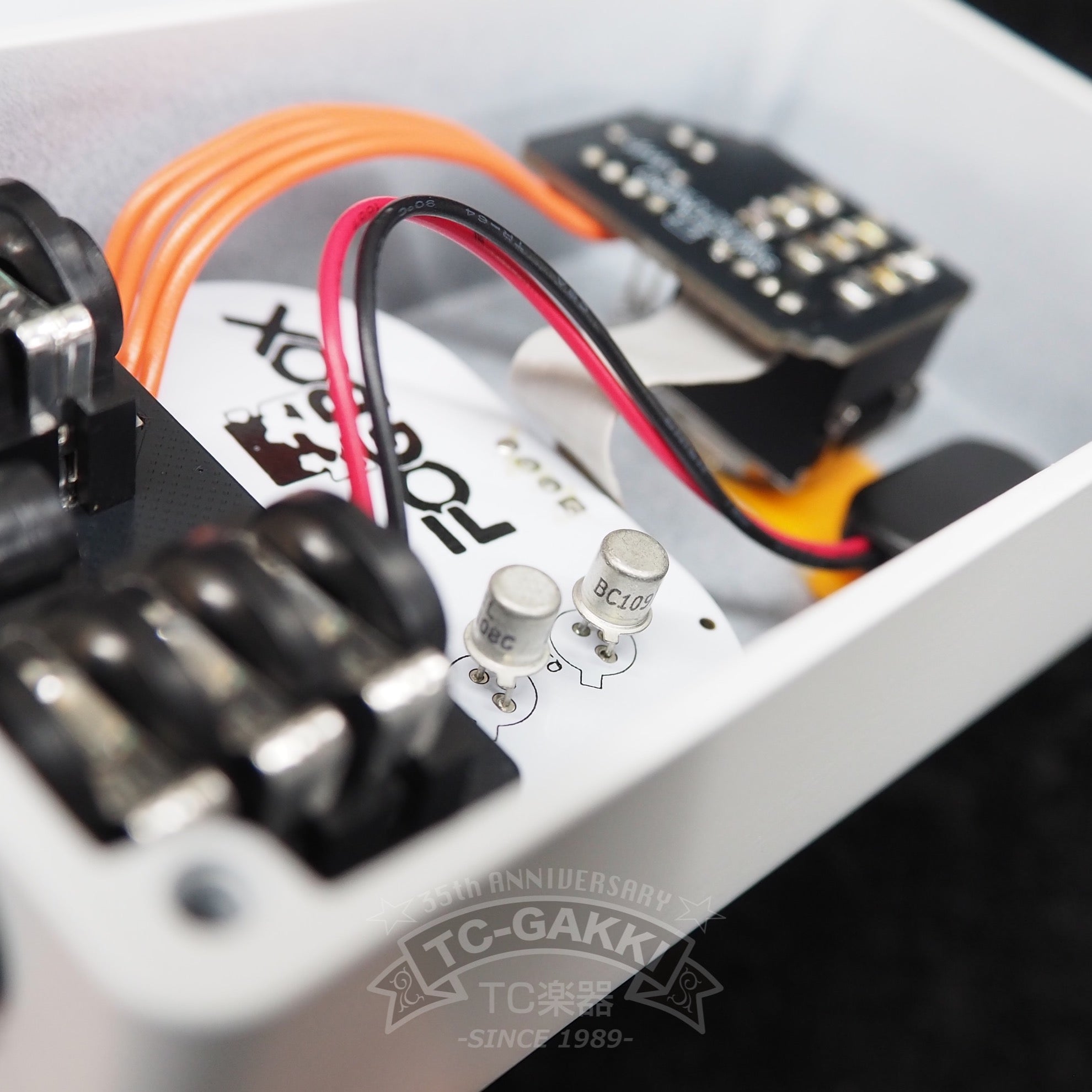 FOG BOX Silicon Fuzz - TC楽器 - TCGAKKI
