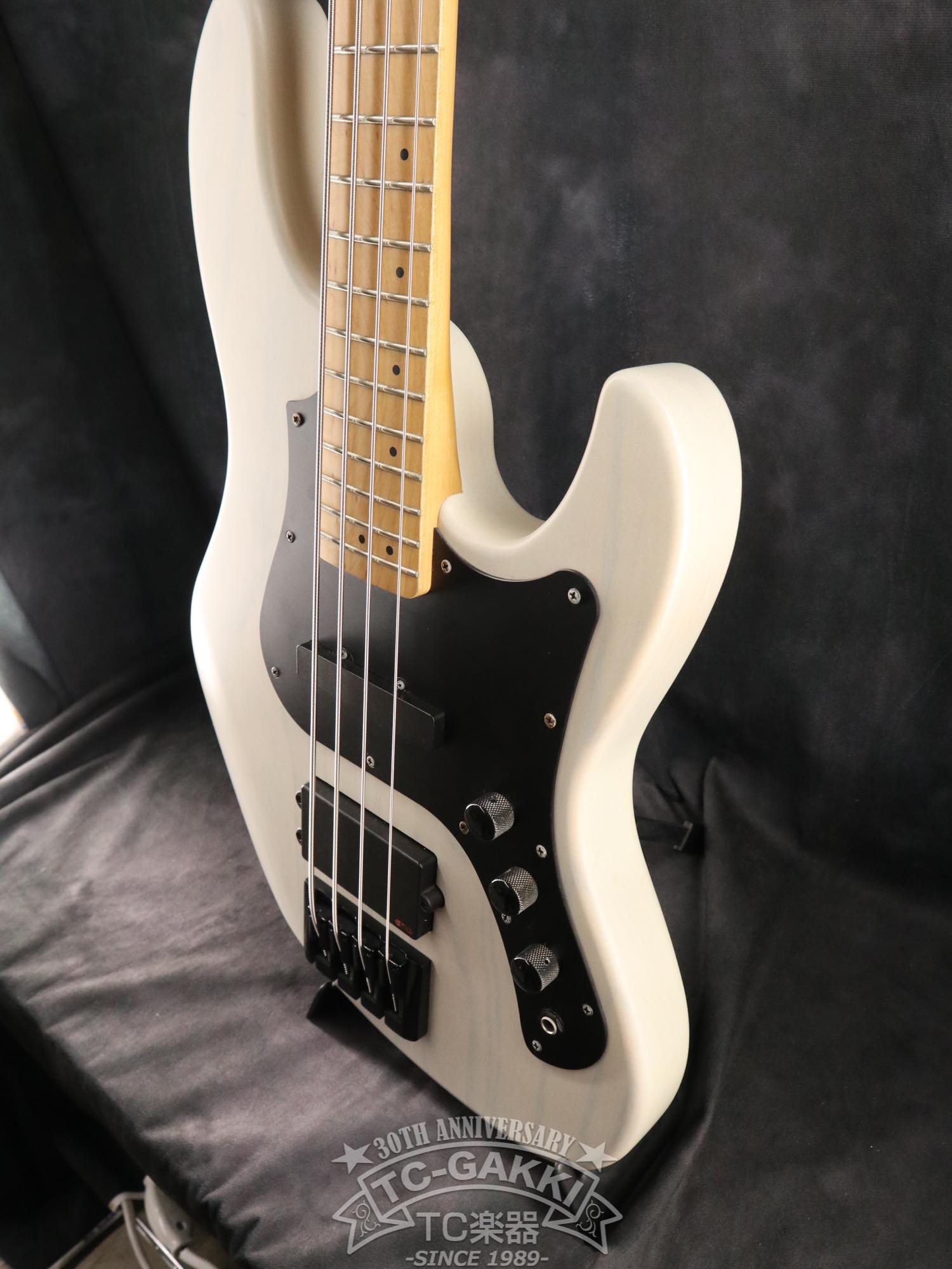 Fujigen(FGN) 2016 J-Standard JMJ-ASH-DE-M