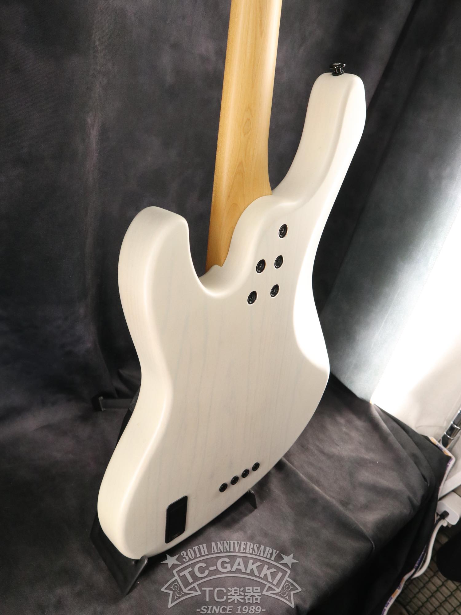 Fujigen(FGN) 2016 J-Standard JMJ-ASH-DE-M