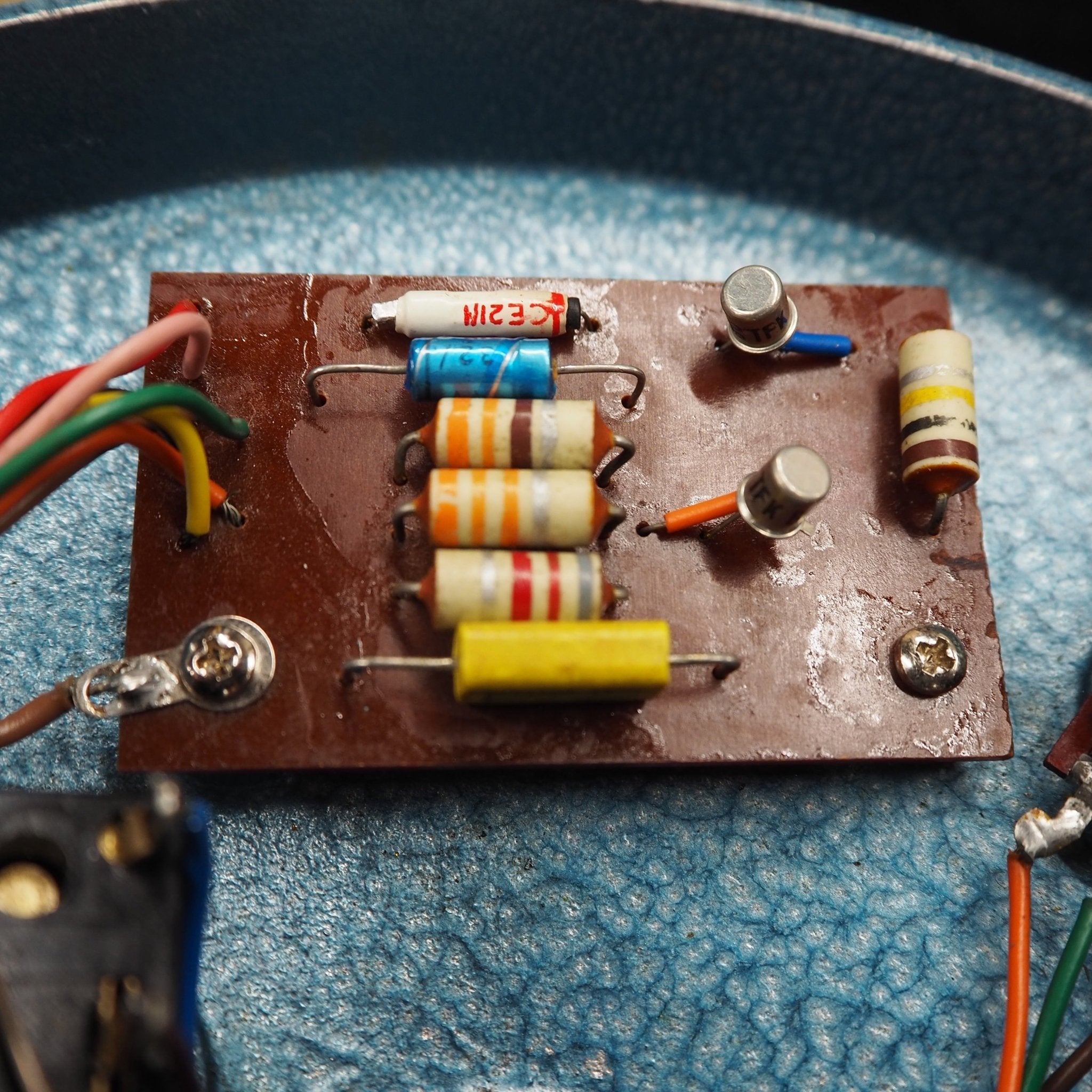 fuzz-face-6211358.jpg?v=