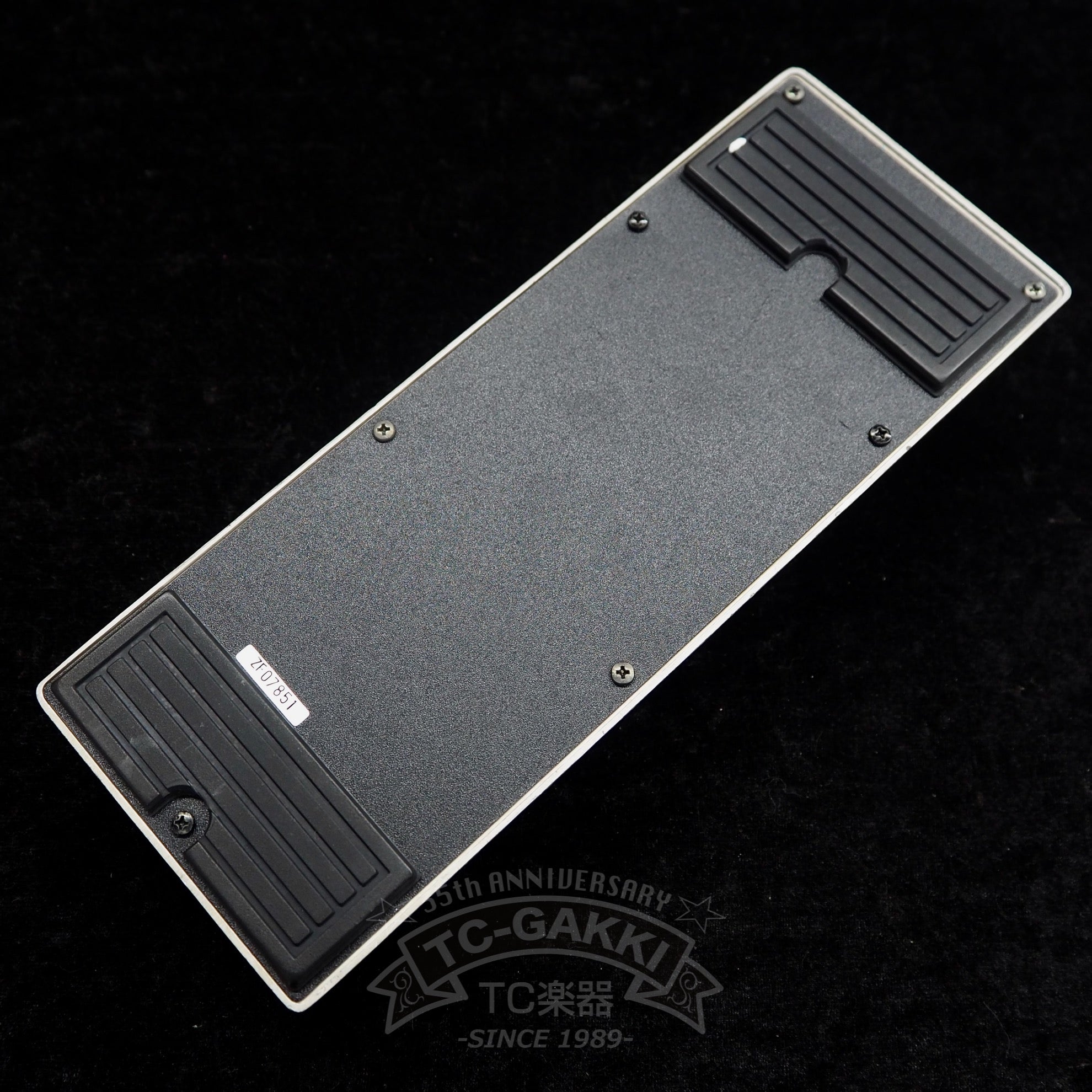 【送料無料】BOSS FV-300H　GUITAR BASS FOOT VOLUME ギター　ベース　ボリュームペダル　エフェクター Boss FV-30H