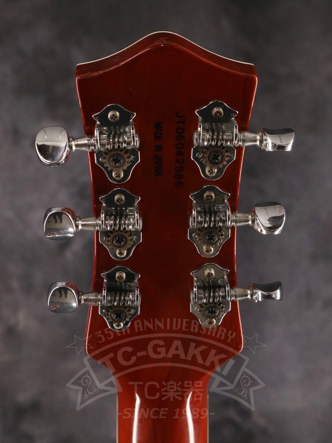 G6129-1957 Silver JET