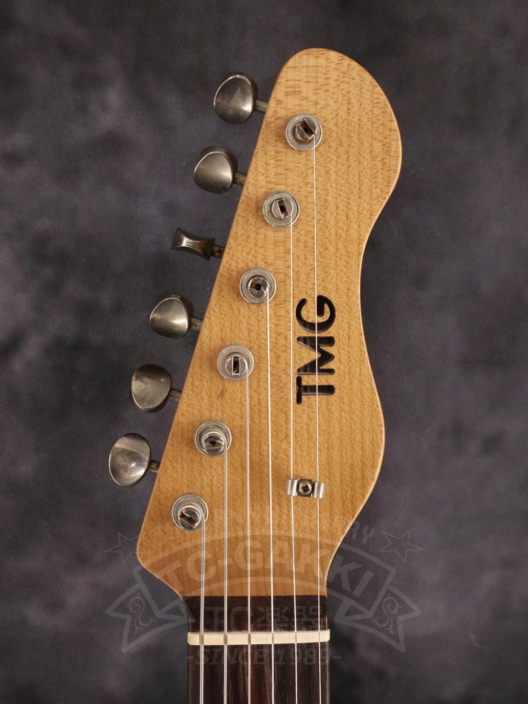 Gatton Black over Fiesta Red - TC楽器 - TCGAKKI