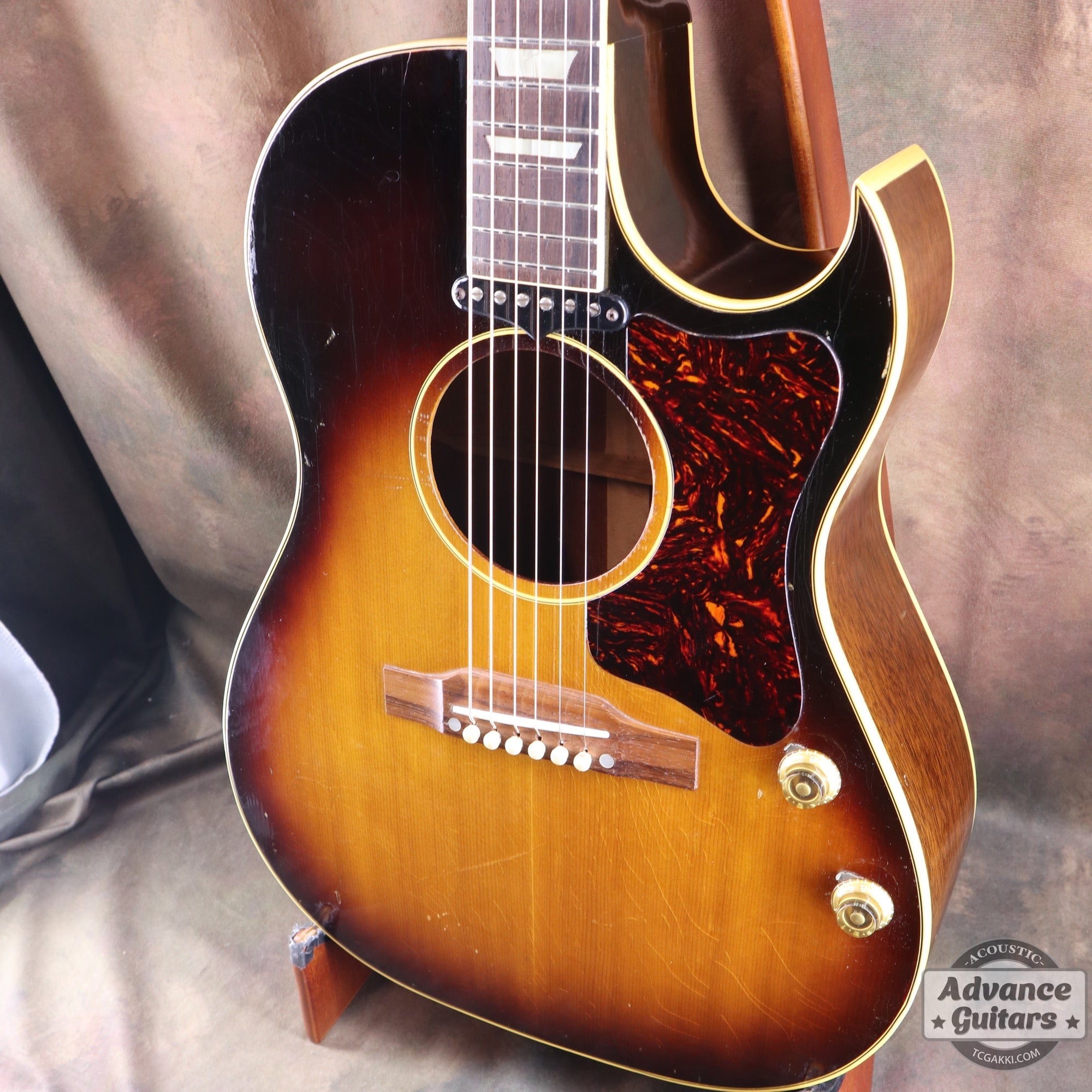 Gibson 1957年製 CF-100E - TC楽器 - TCGAKKI