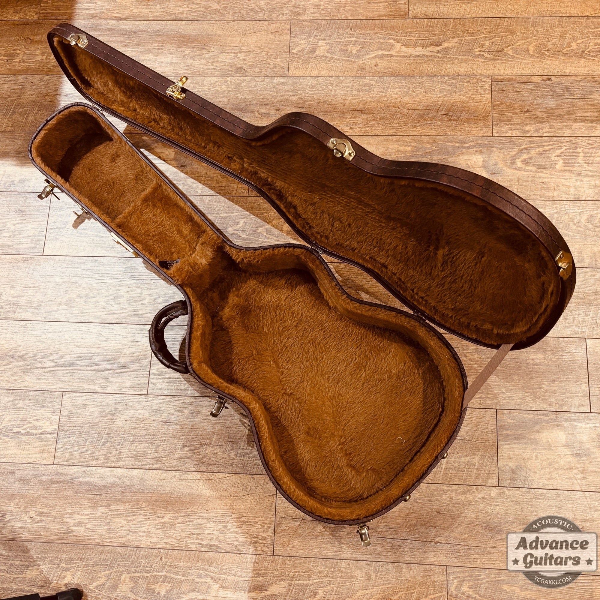 Gibson 1967年〜68年製 LG-0