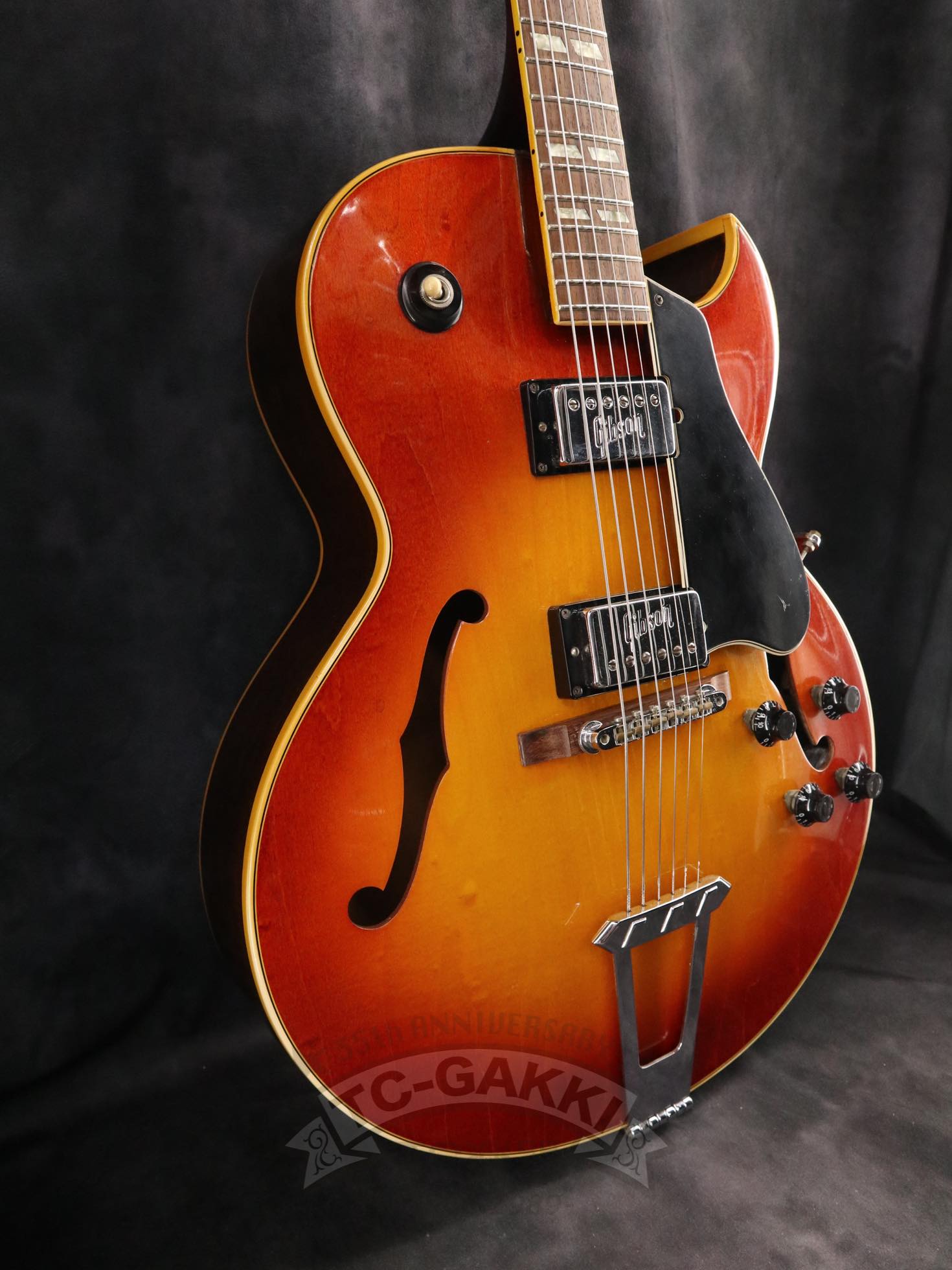 Gibson 1972 ES-175D