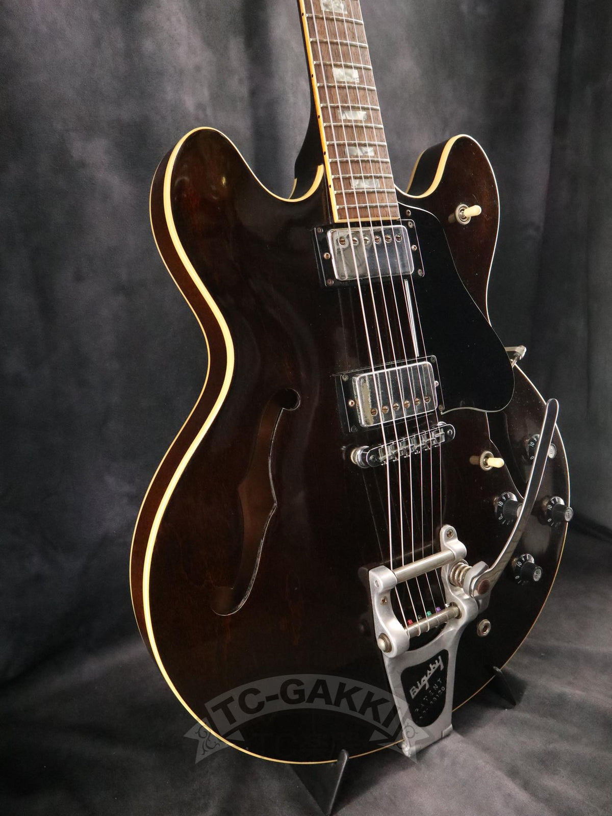 Gibson 1976 ES-335TD Walnut - TC楽器 - TCGAKKI