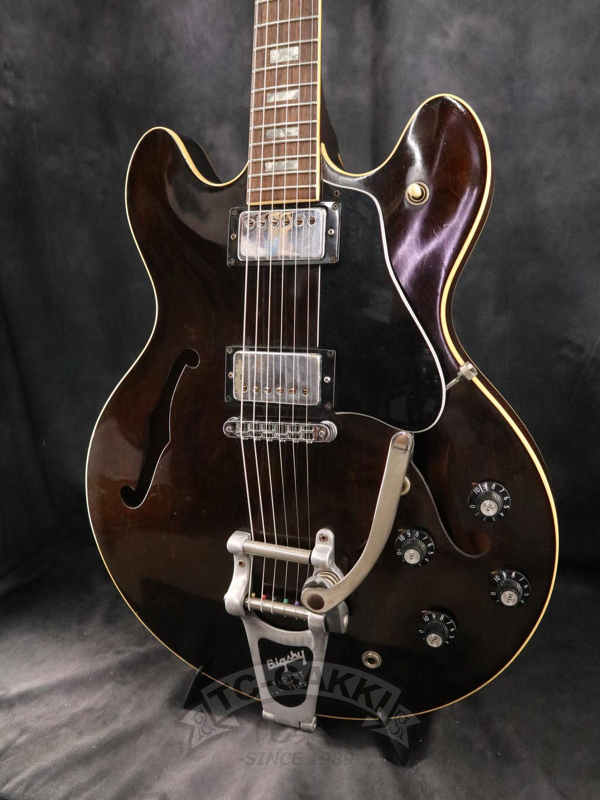 Gibson 1976 ES-335TD Walnut - TC楽器 - TCGAKKI
