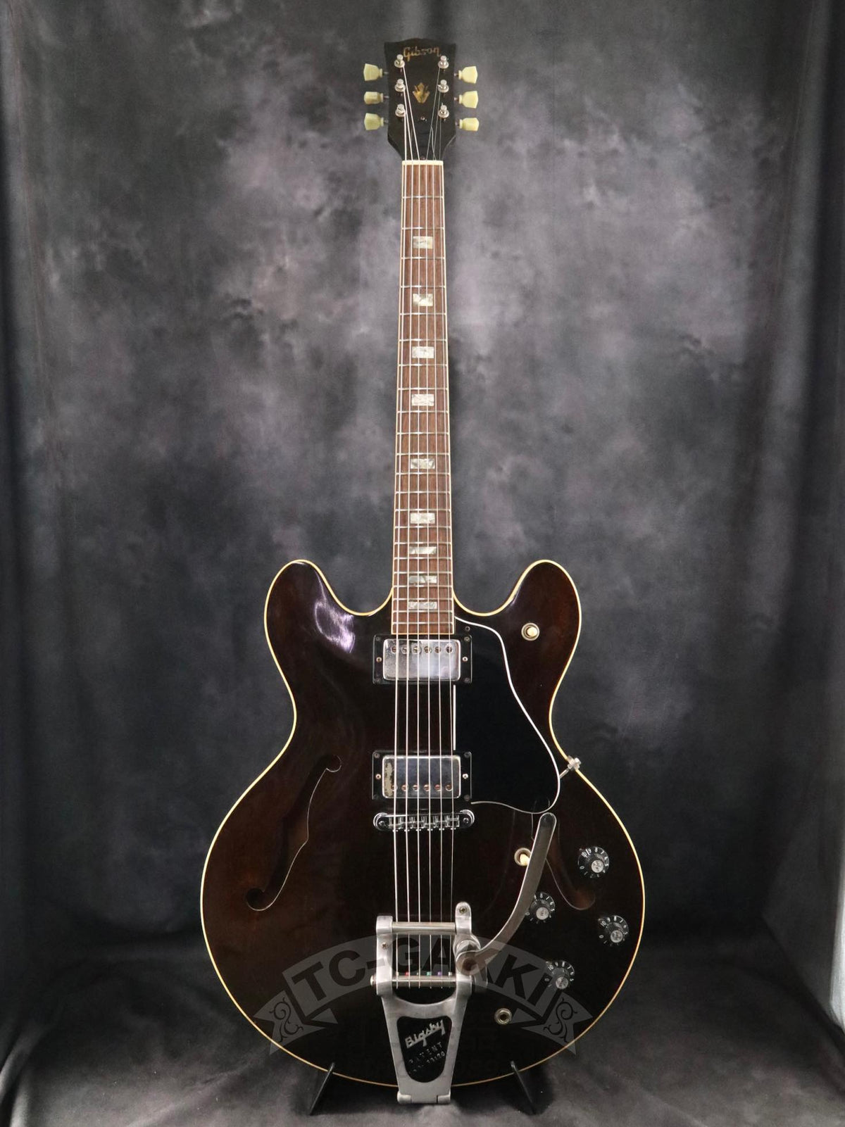 Gibson 1976 ES-335TD Walnut - TC楽器 - TCGAKKI