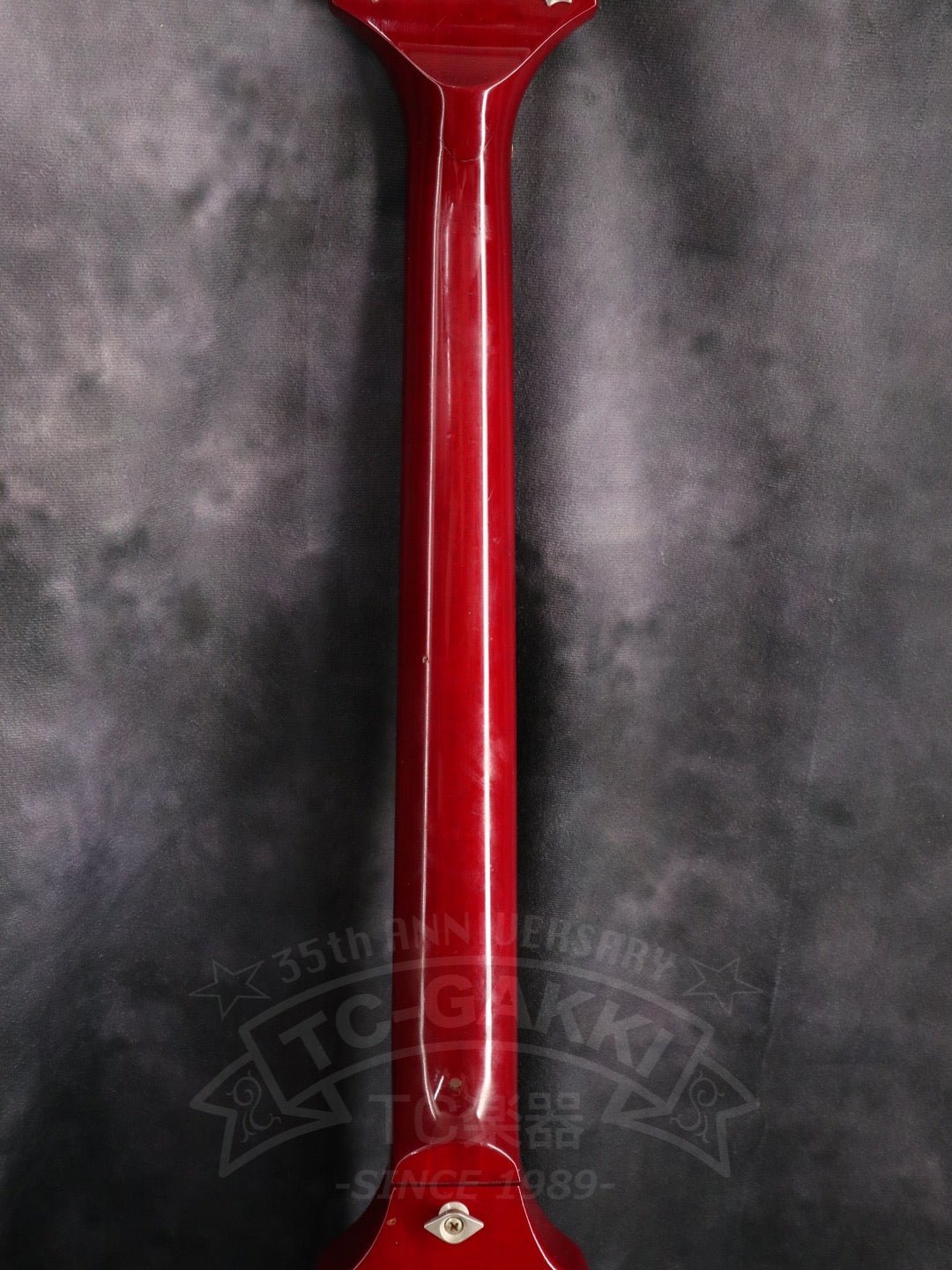 Gibson 1981 Flying V - TC楽器 - TCGAKKI