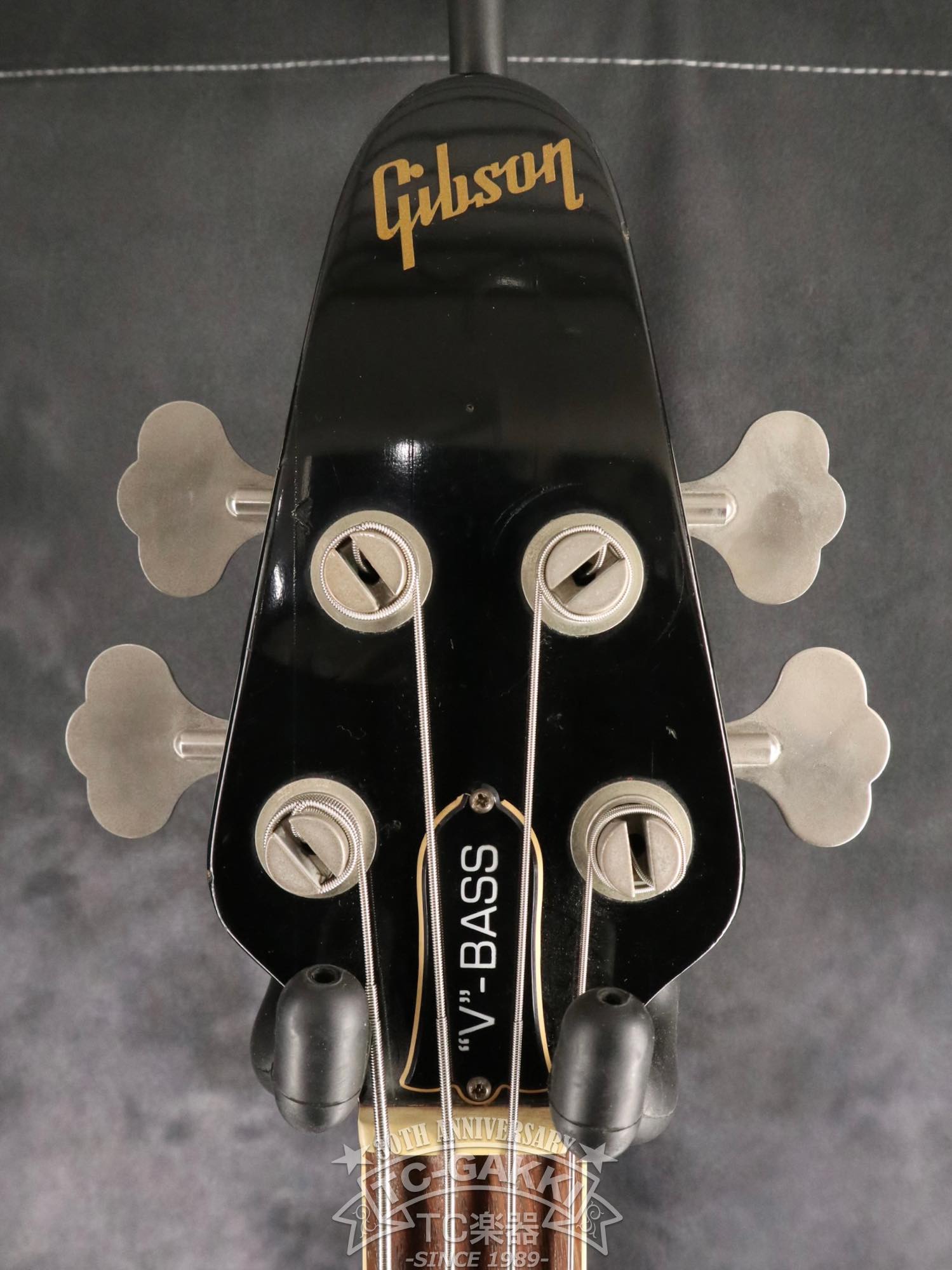 Gibson 1981 Flying V Bass - TC楽器 - TCGAKKI