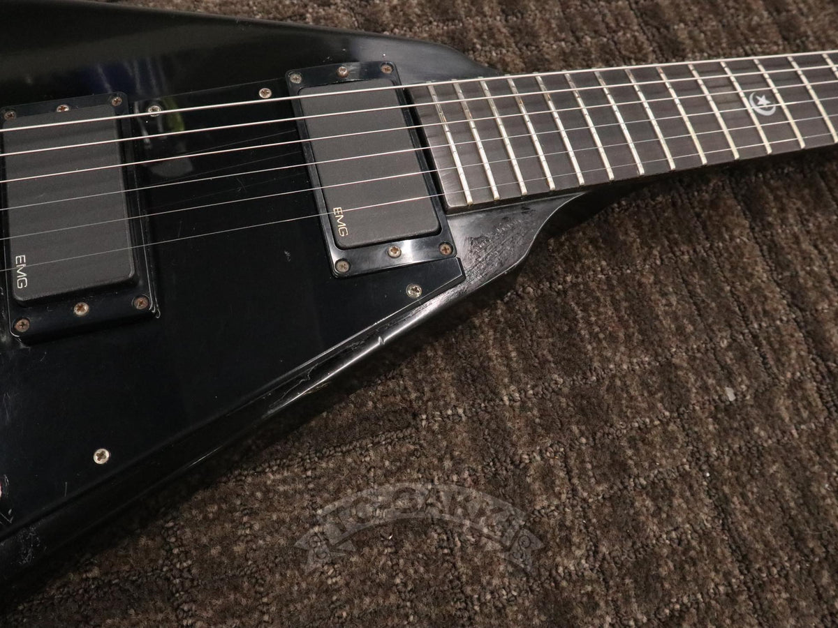 Gibson 2000 Flying V Gothic EMG Mod. - TC楽器 - TCGAKKI