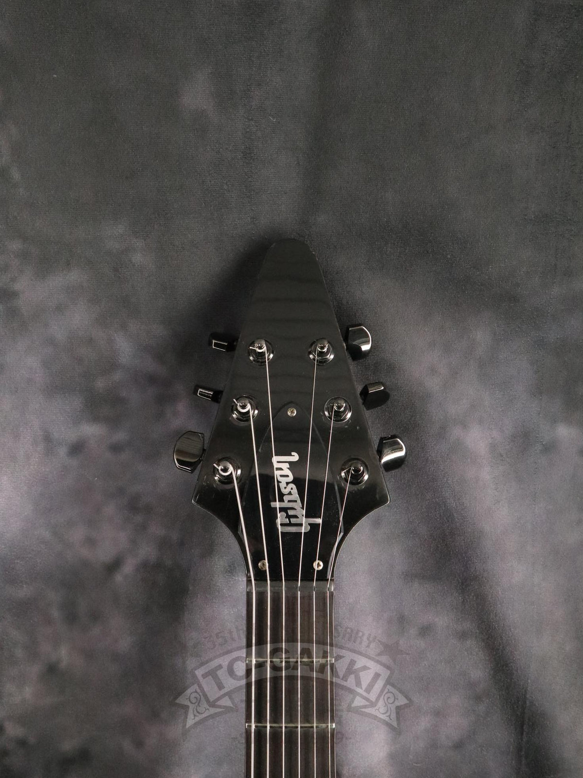 Gibson 2000 Flying V Gothic EMG Mod. - TC楽器 - TCGAKKI