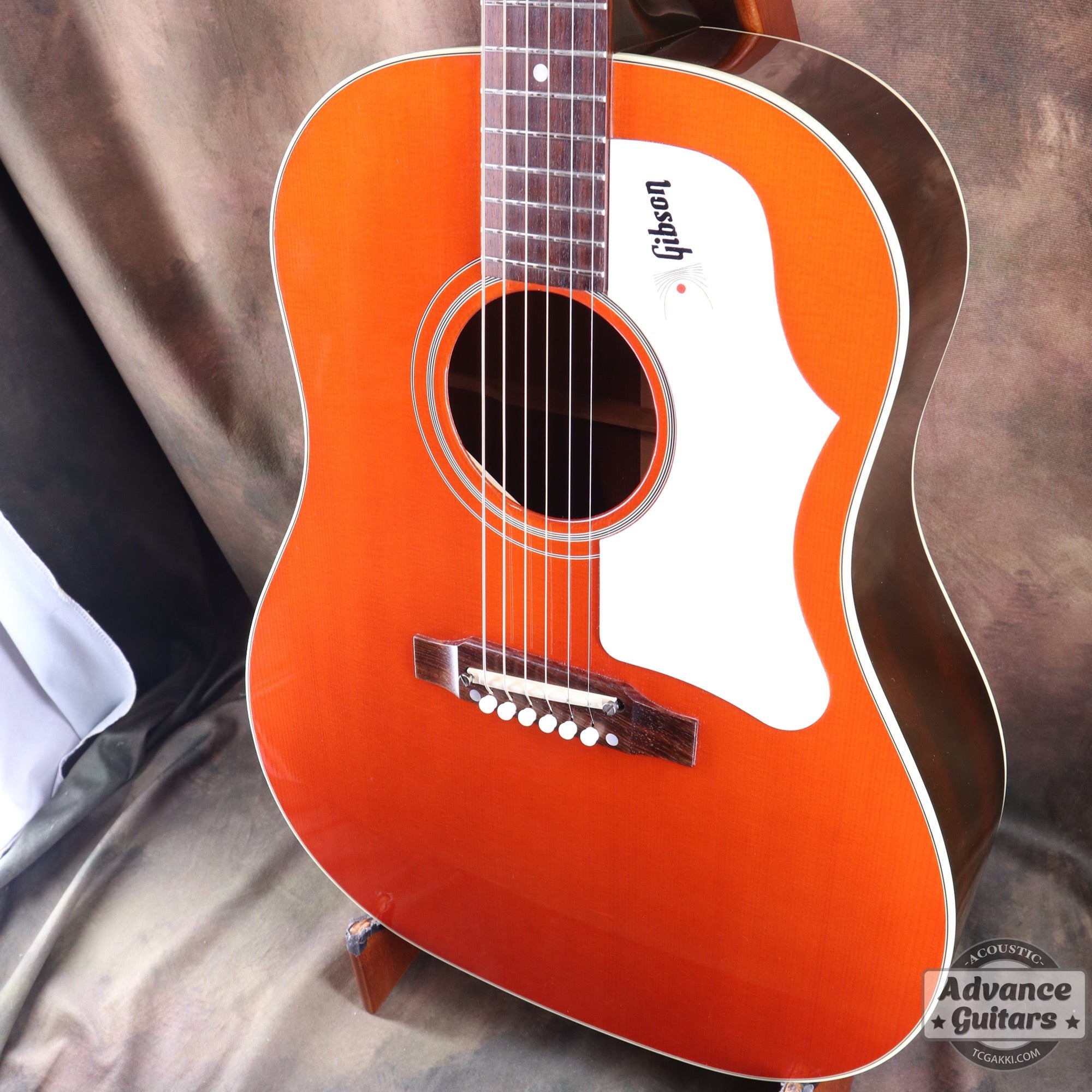 Gibson 2011年製 1960's J-45 Cherry - TC楽器 - TCGAKKI