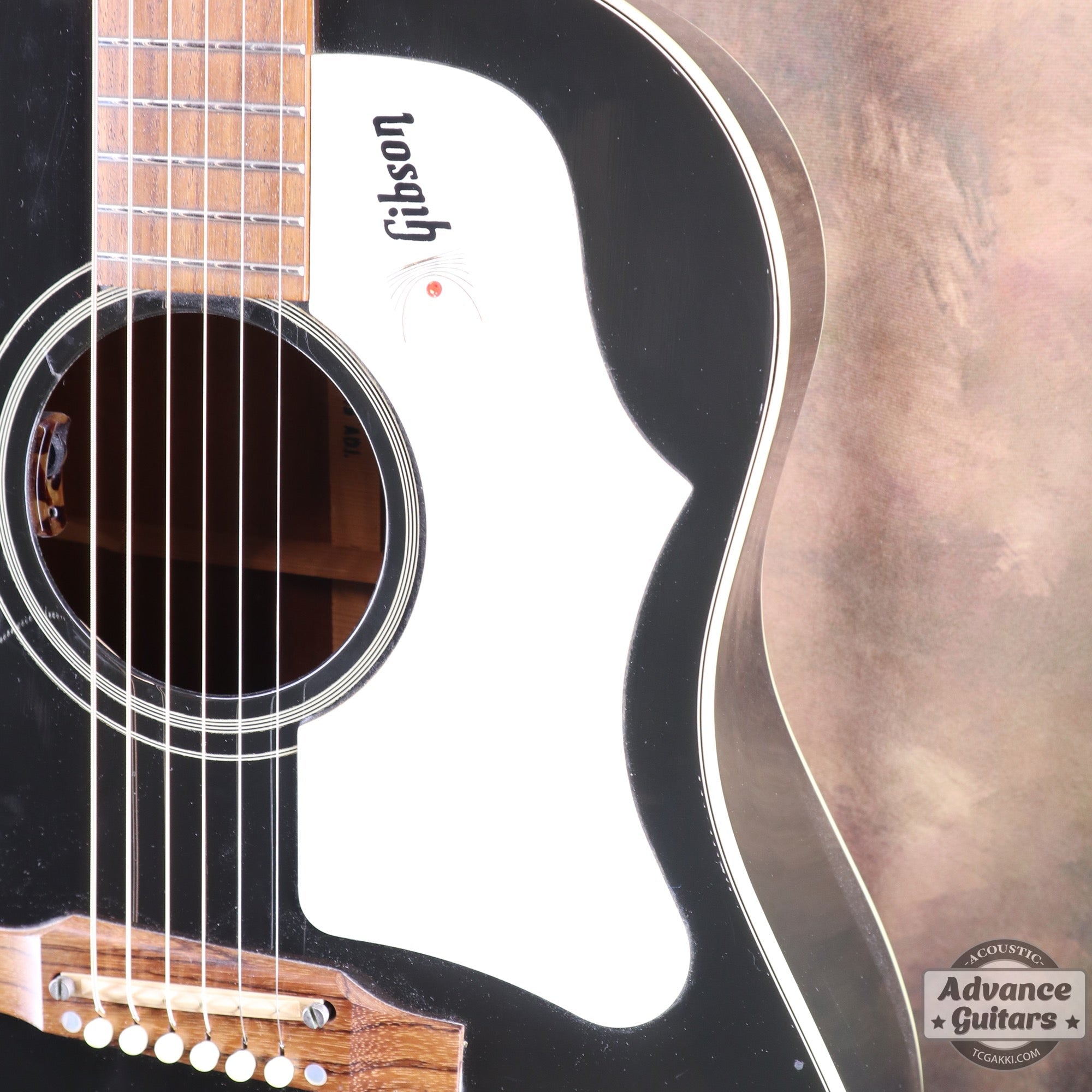 Gibson 2013年製 J-45 ADJ - TC楽器 - TCGAKKI