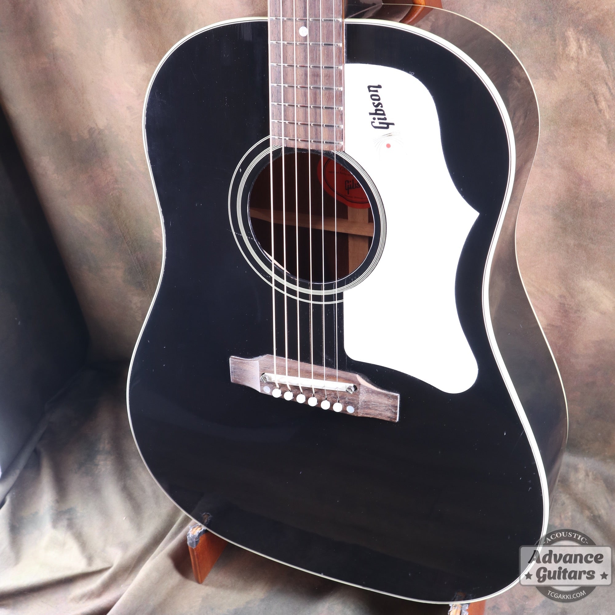 Gibson 2022年製 J - 45 Ebony Black - TC楽器 - TCGAKKI