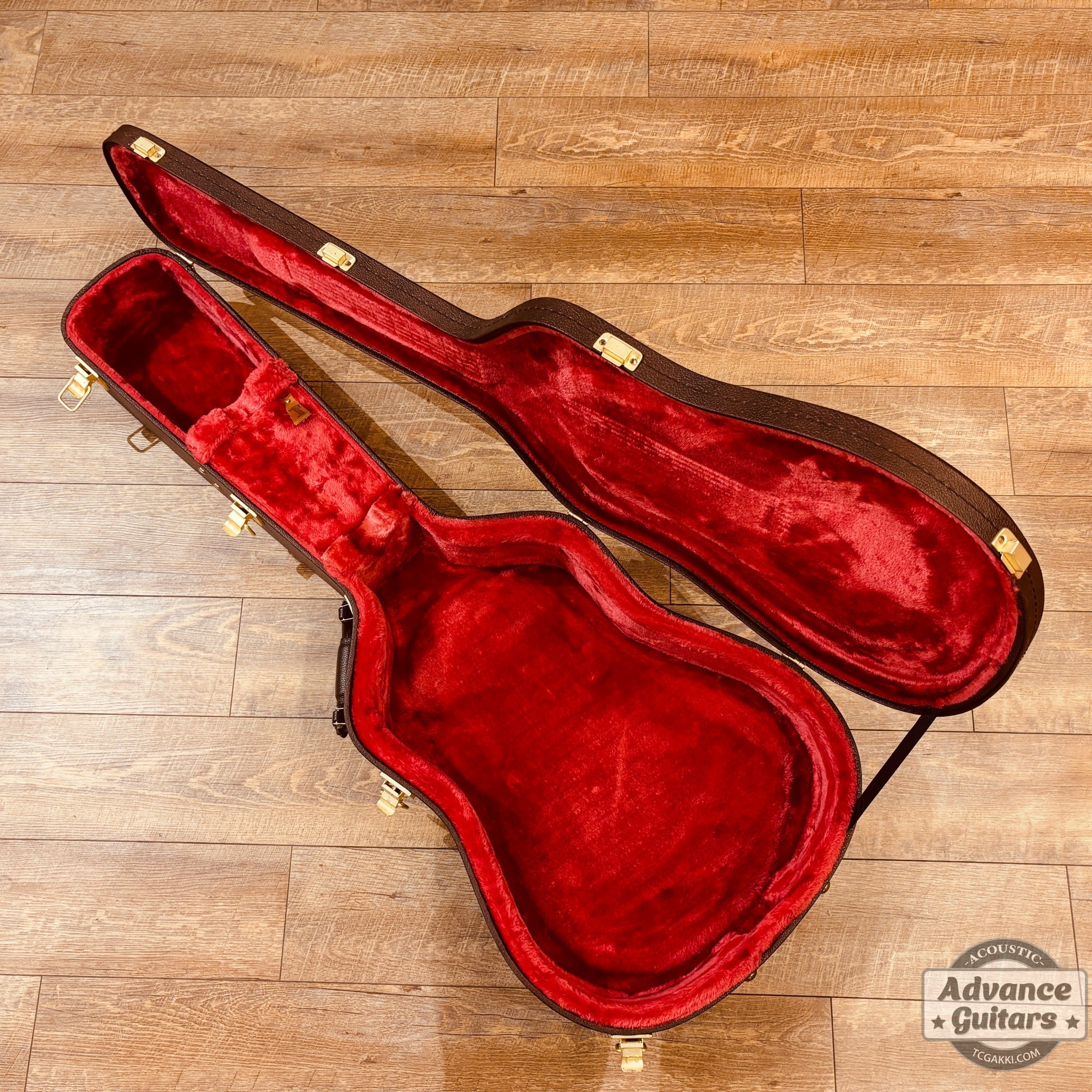 Gibson 2022年製 J - 45 Ebony Black - TC楽器 - TCGAKKI