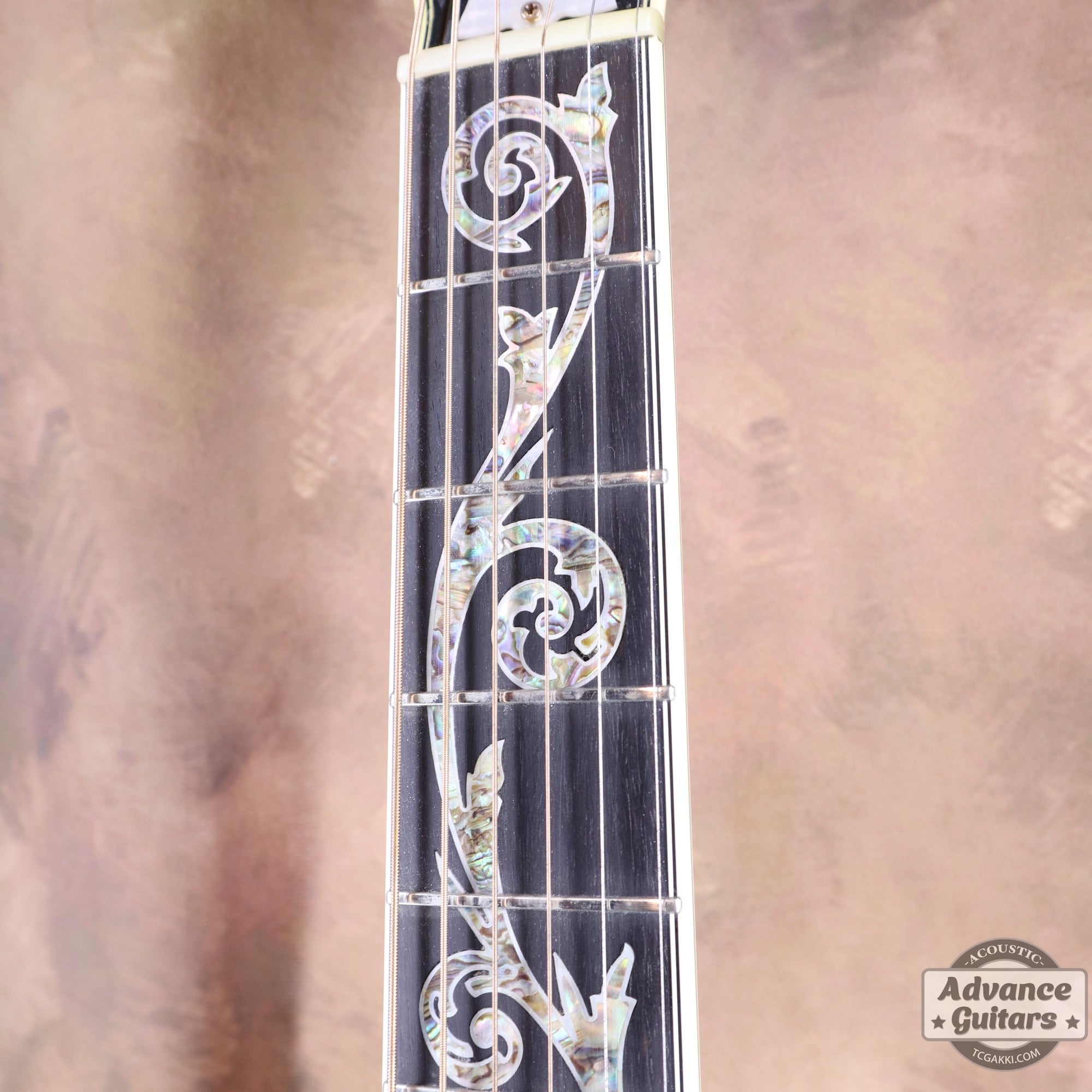Gibson Custom Shop 2011年製 SJ-200 VINE - TC楽器 - TCGAKKI