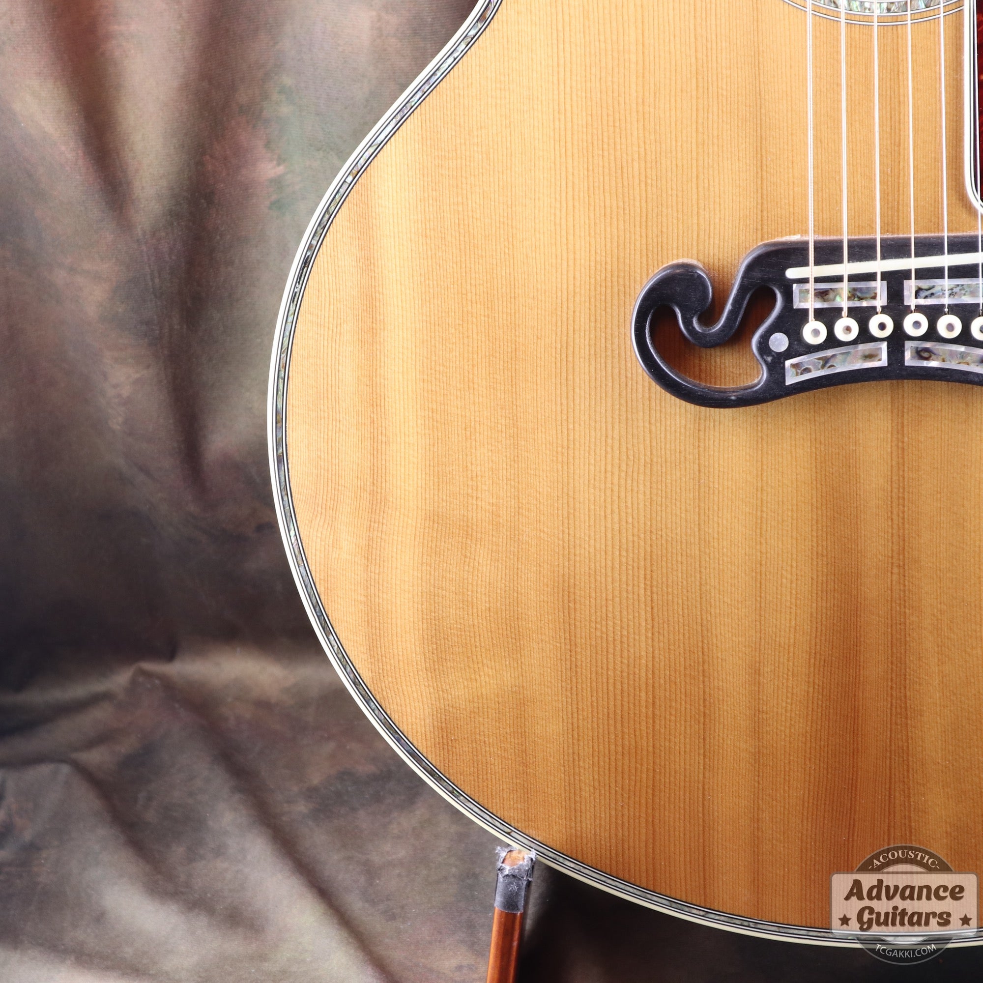 Gibson Custom Shop 2011年製 SJ-200 VINE - TC楽器 - TCGAKKI