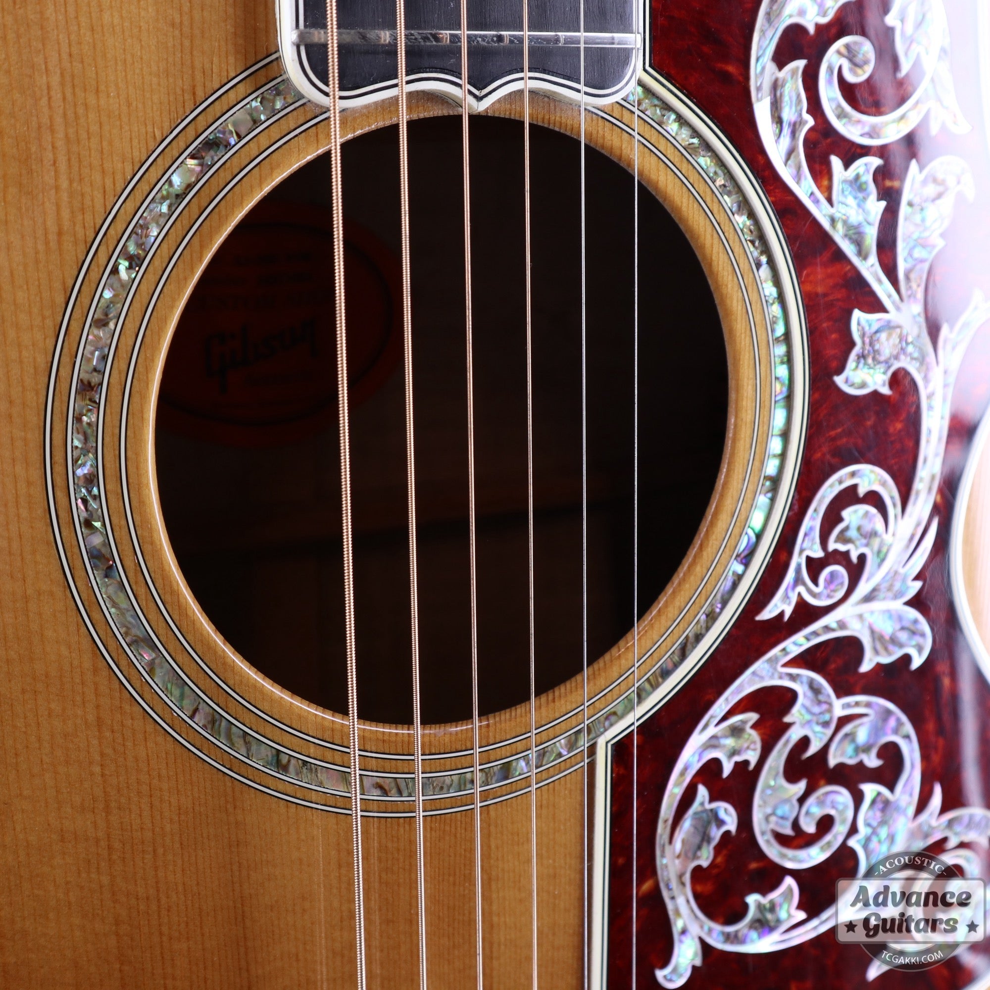 Gibson Custom Shop 2011年製 SJ-200 VINE - TC楽器 - TCGAKKI
