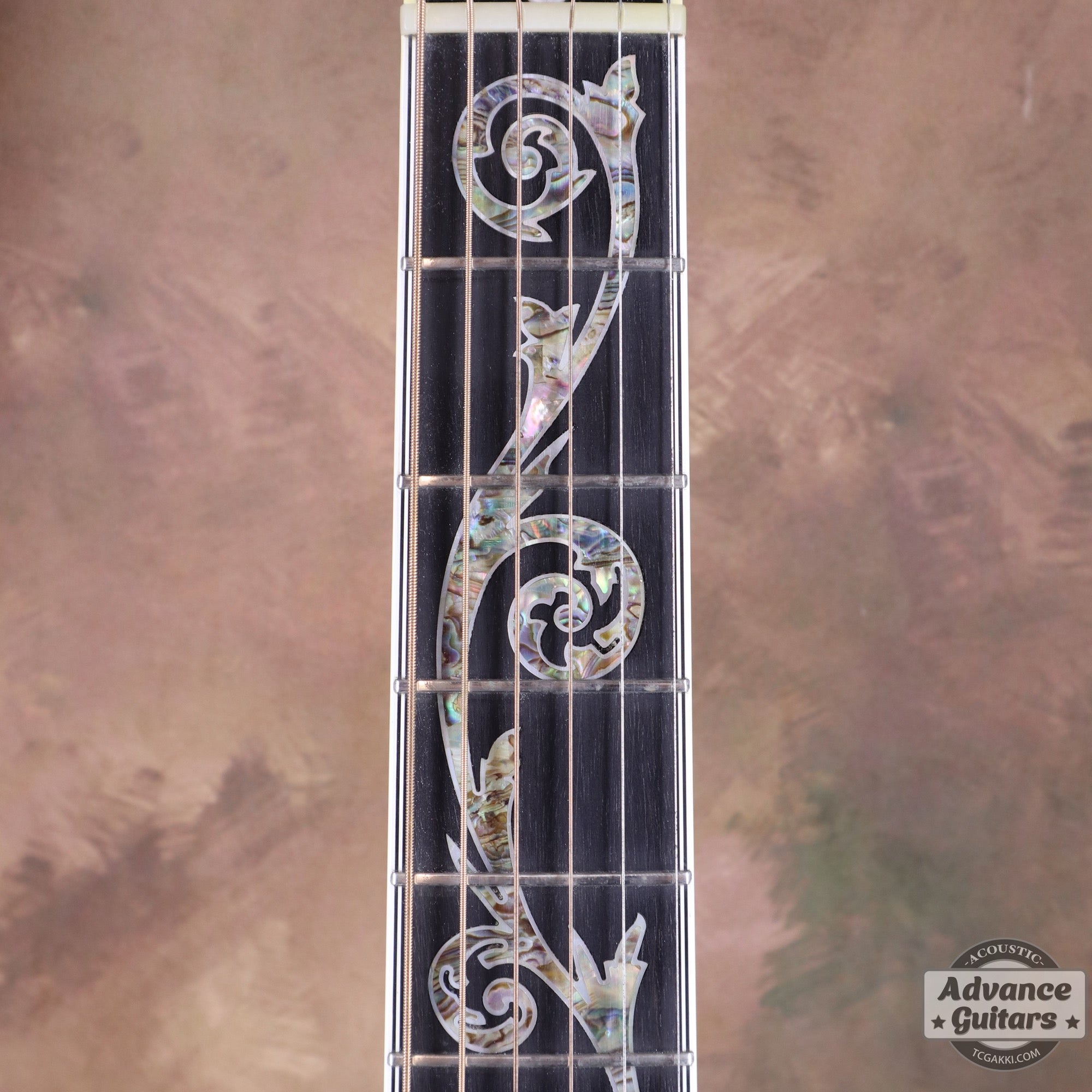Gibson Custom Shop 2011年製 SJ-200 VINE - TC楽器 - TCGAKKI