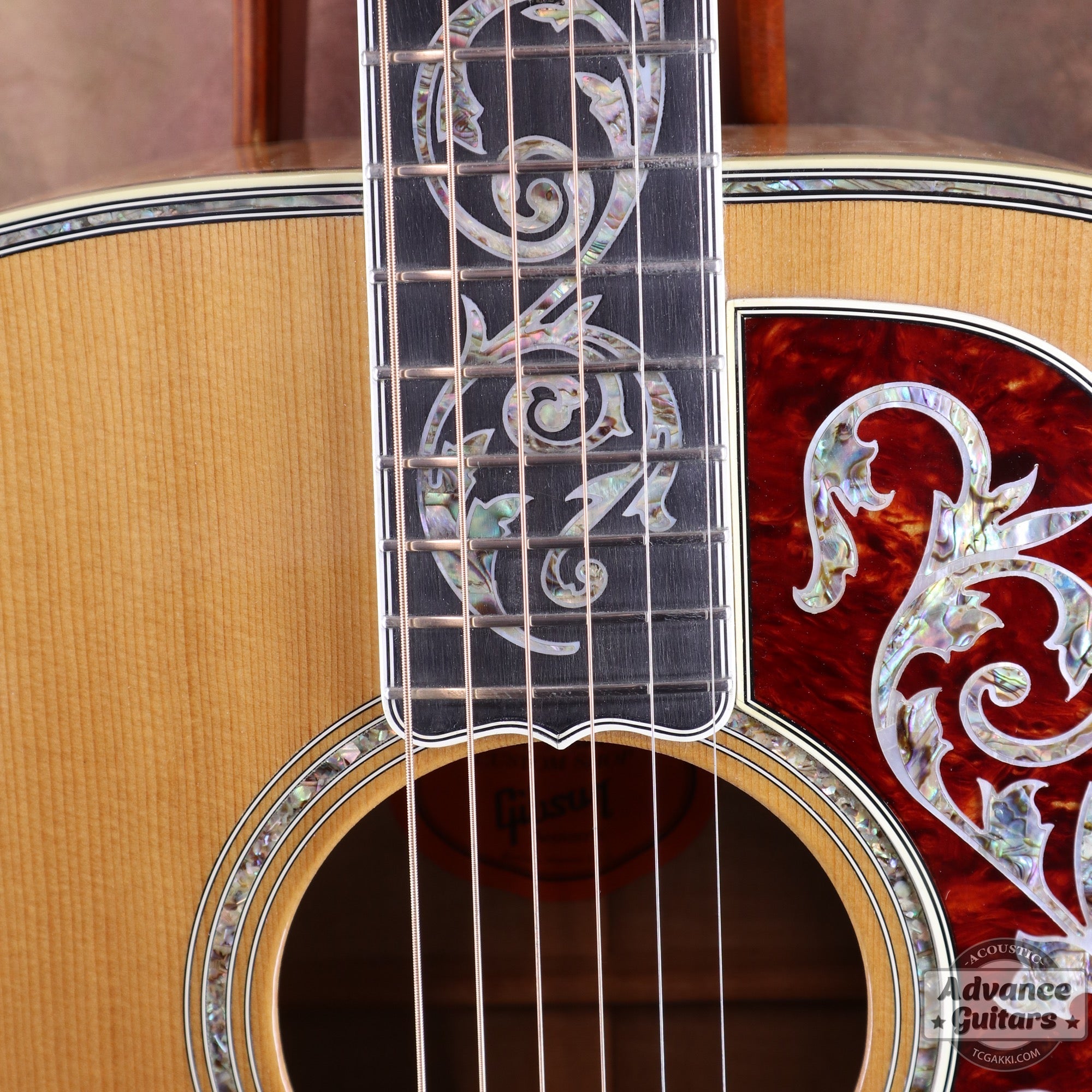 Gibson Custom Shop 2011年製 SJ-200 VINE - TC楽器 - TCGAKKI