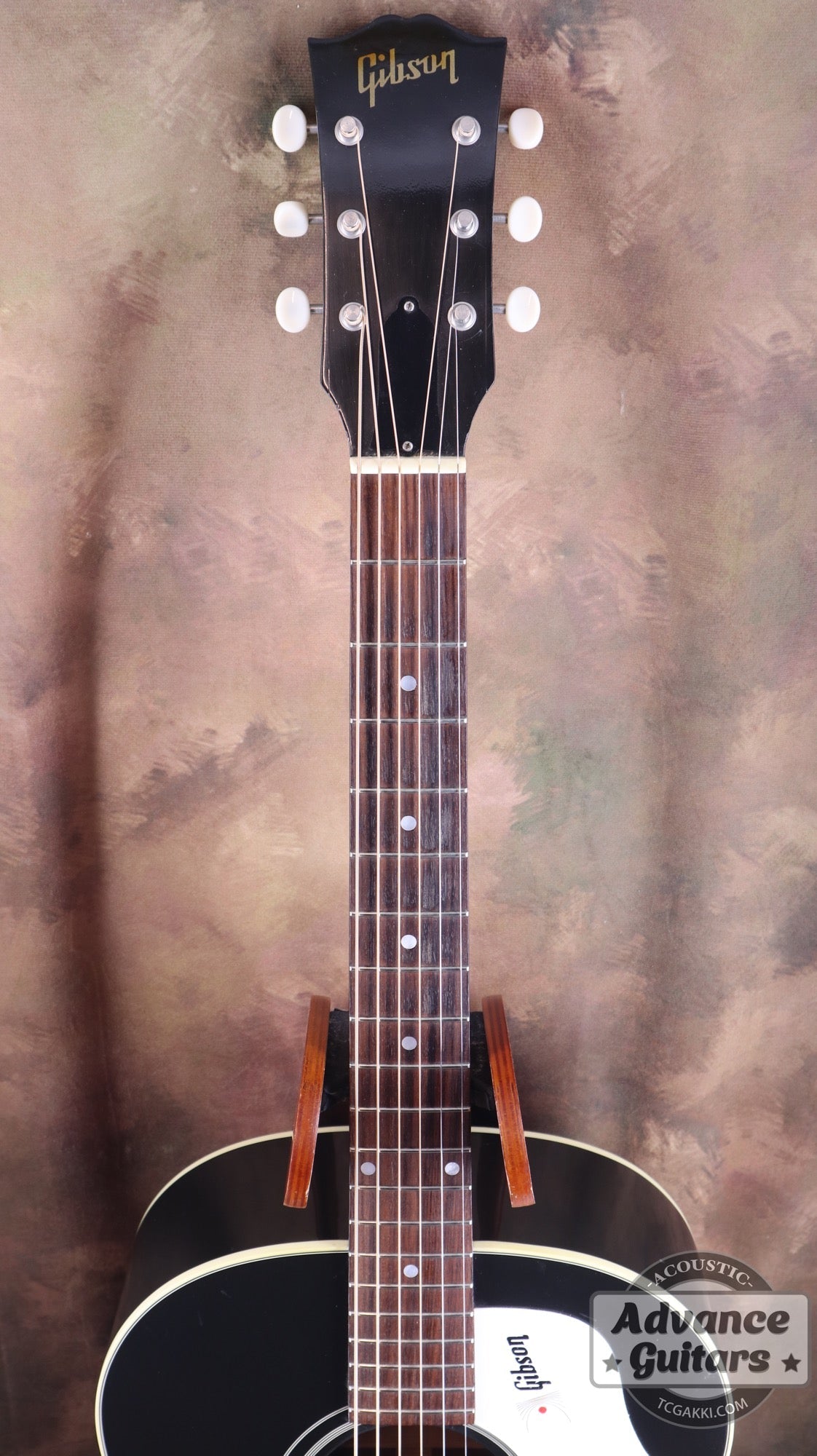 Gibson Custom Shop 2015年製 J-45 ADJ Ebony Black - TC楽器 - TCGAKKI