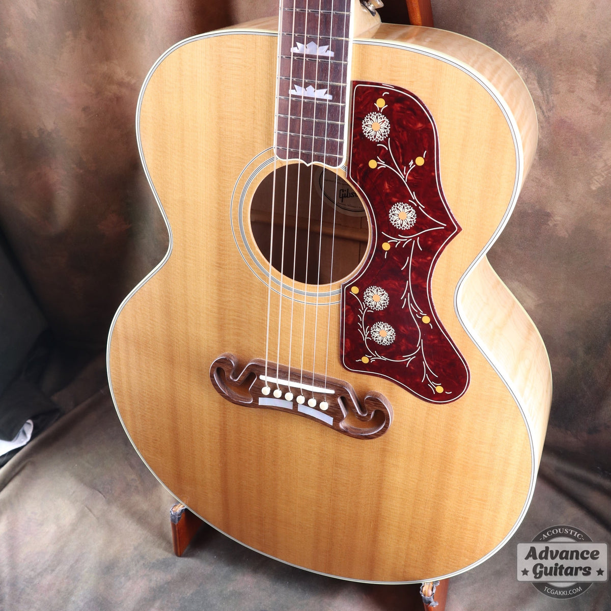 Gibson SJ-200 STANDARD NATURAL - TC楽器 - TCGAKKI