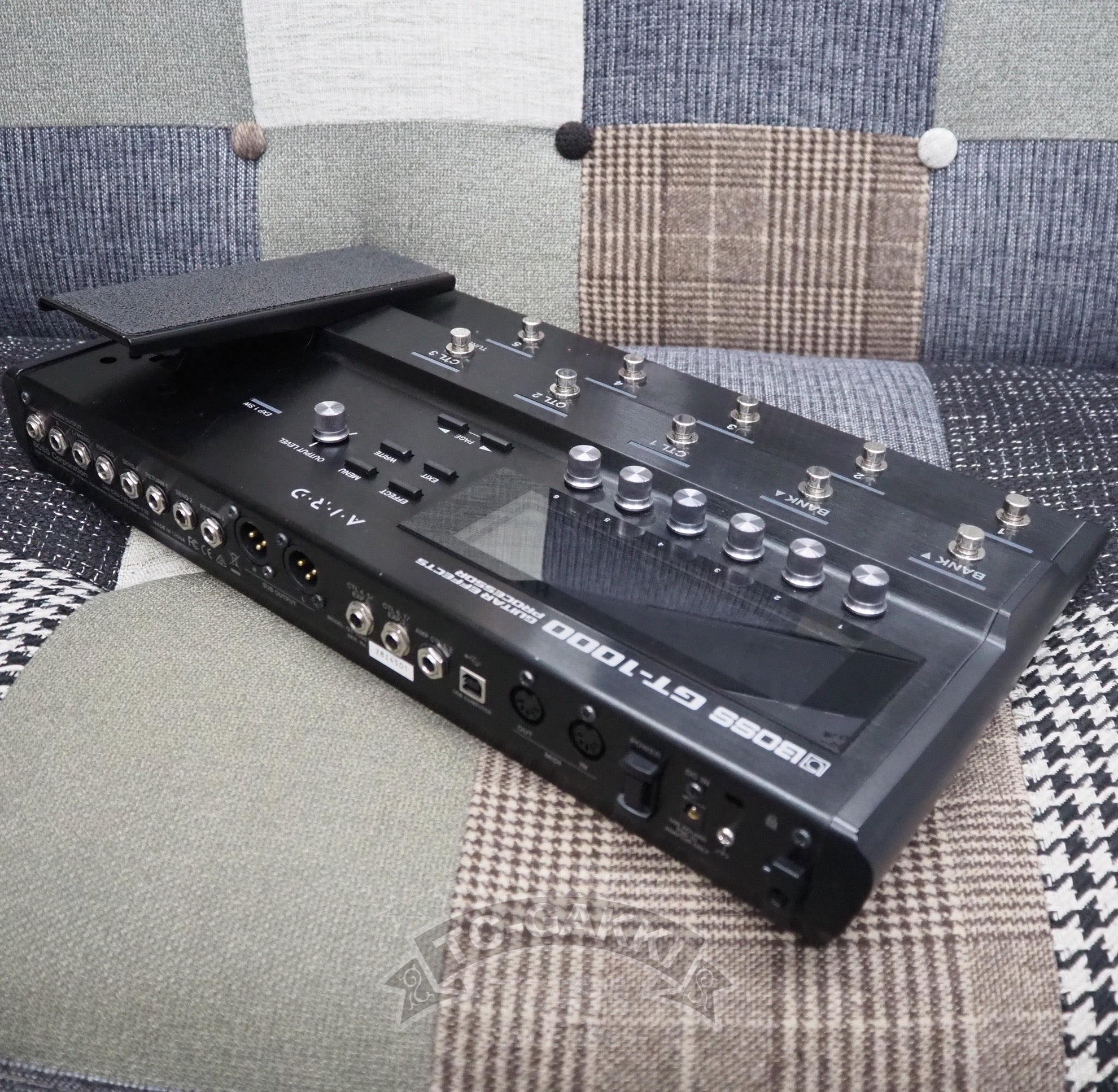 GT - 1000 GUITAR EFFECTS PROCESSOR - TC楽器 - TCGAKKI