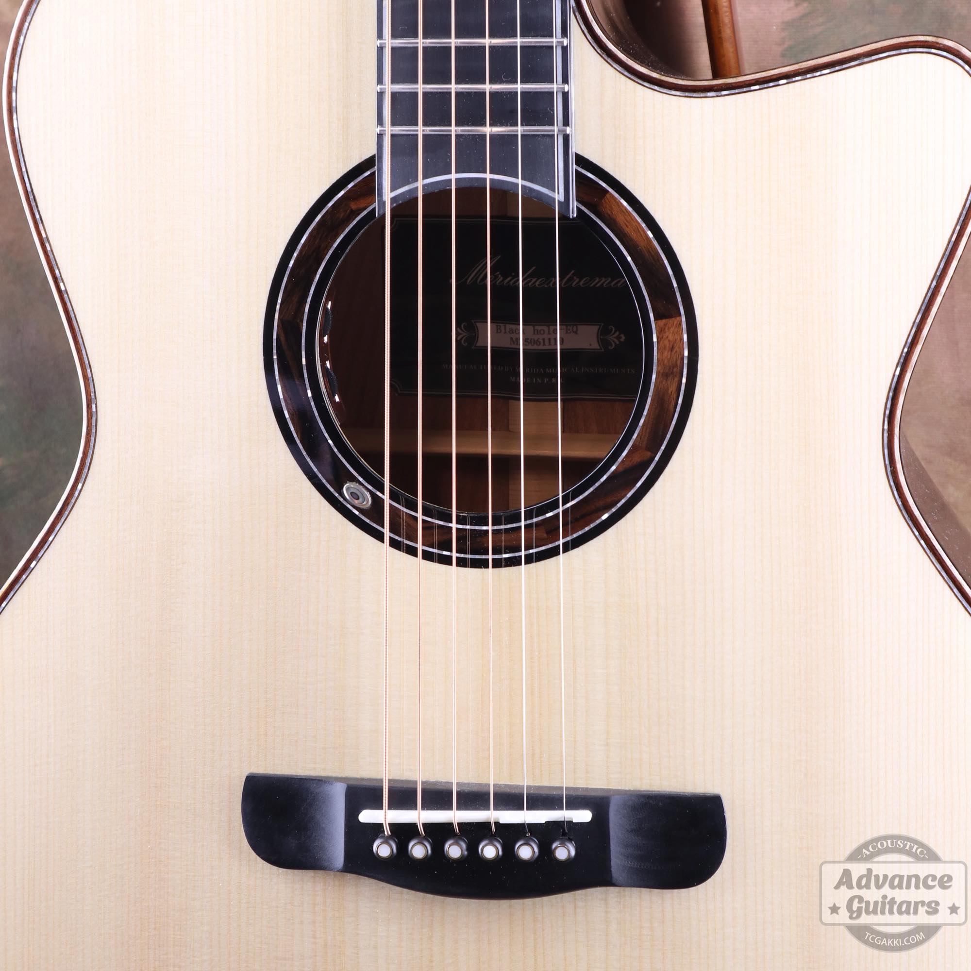 <HOLD>Black hole - EQ - TC楽器 - TCGAKKI