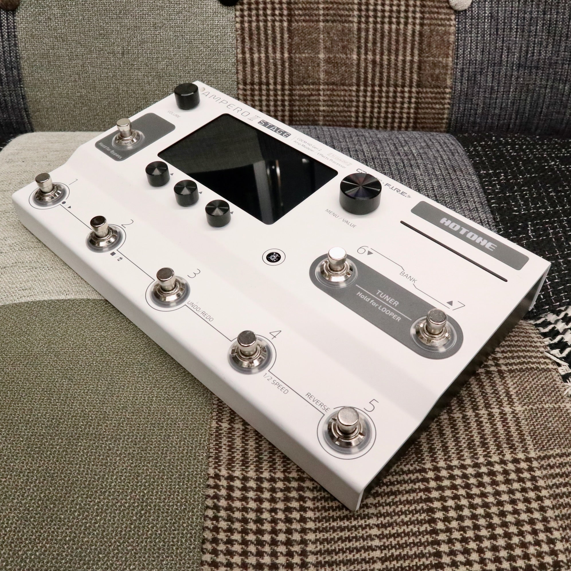 HOTONE AMPERO II STAGE CDCM HD Gen 2 Amp Modeler/Effects Processor - TC楽器 - TCGAKKI