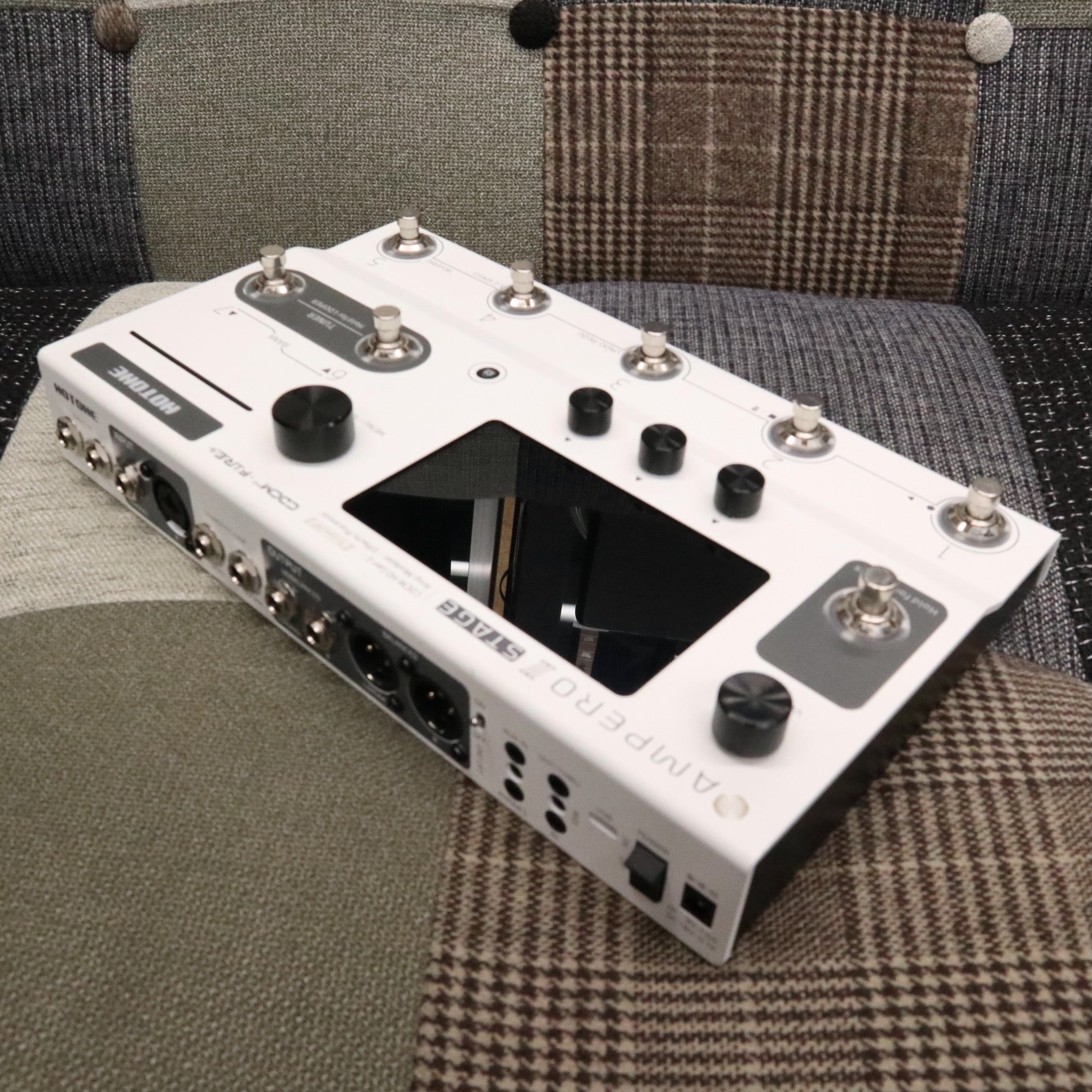 HOTONE AMPERO II STAGE CDCM HD Gen 2 Amp Modeler/Effects Processor - TC楽器 - TCGAKKI