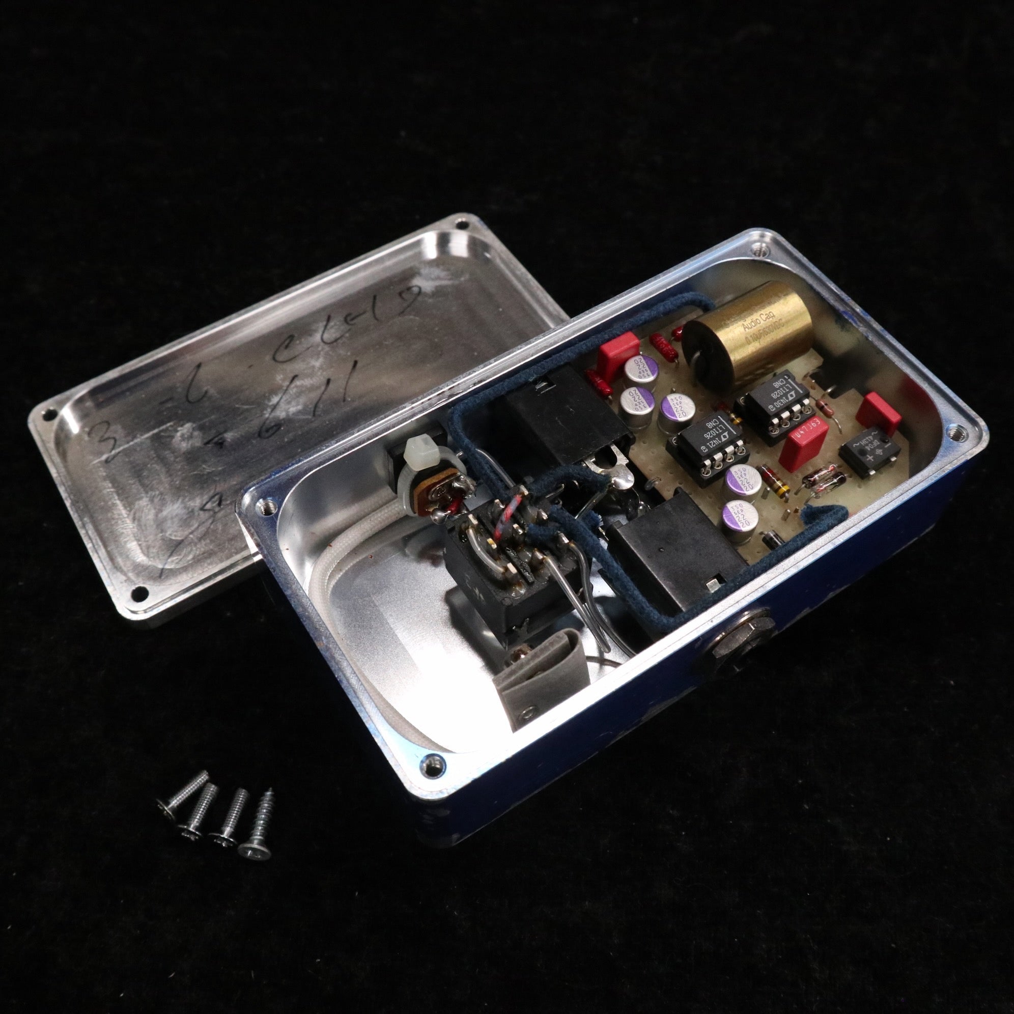 Leqtique CLHD (Caeruleum Lightdrive High Definition) - TC楽器 - TCGAKKI